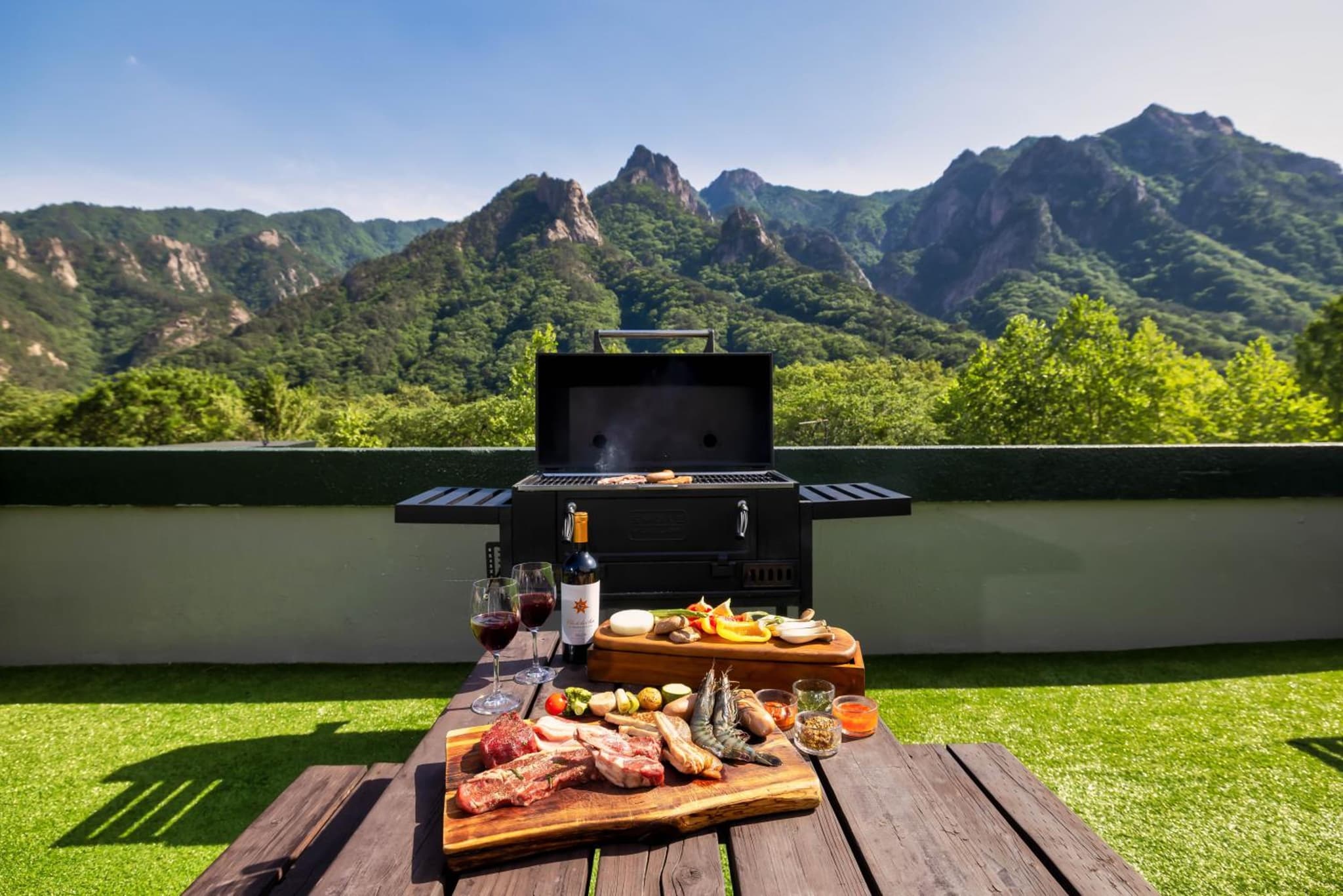 balance & terrace