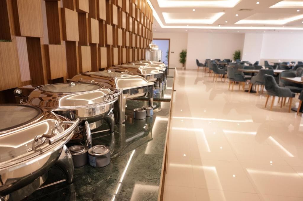 Dolphin Continental Hotel photo 7