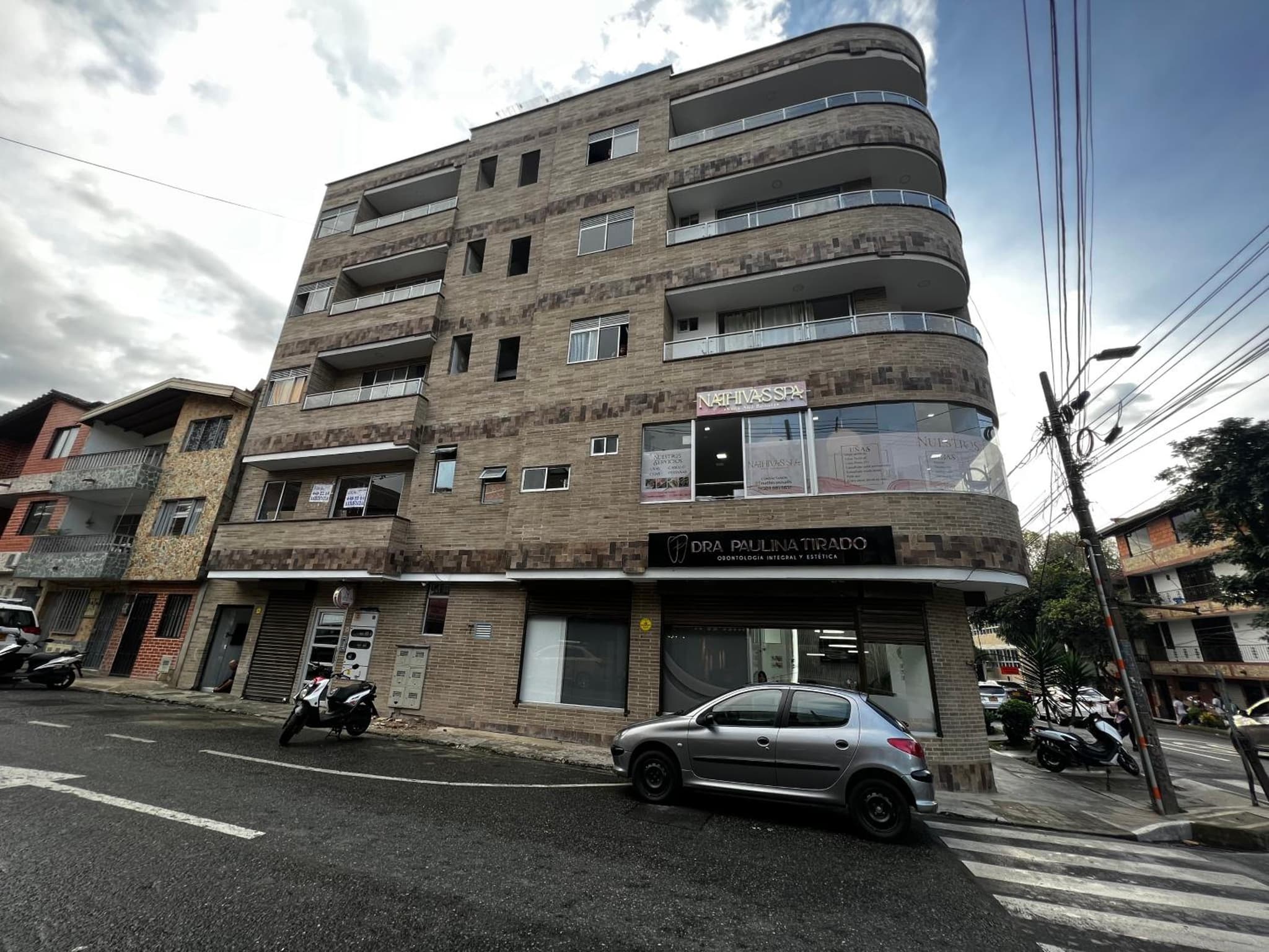 Apartamento con Excelente Ubicación en Envigado photo 3