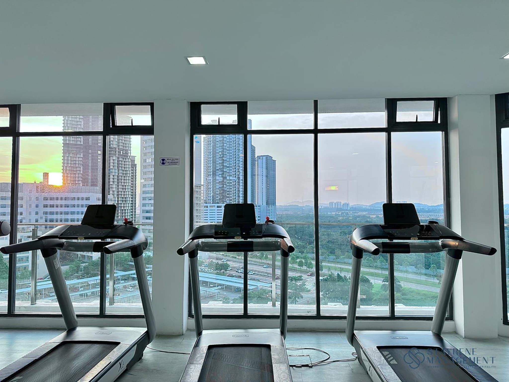 The Elysia Suites by Stayrene photo 2