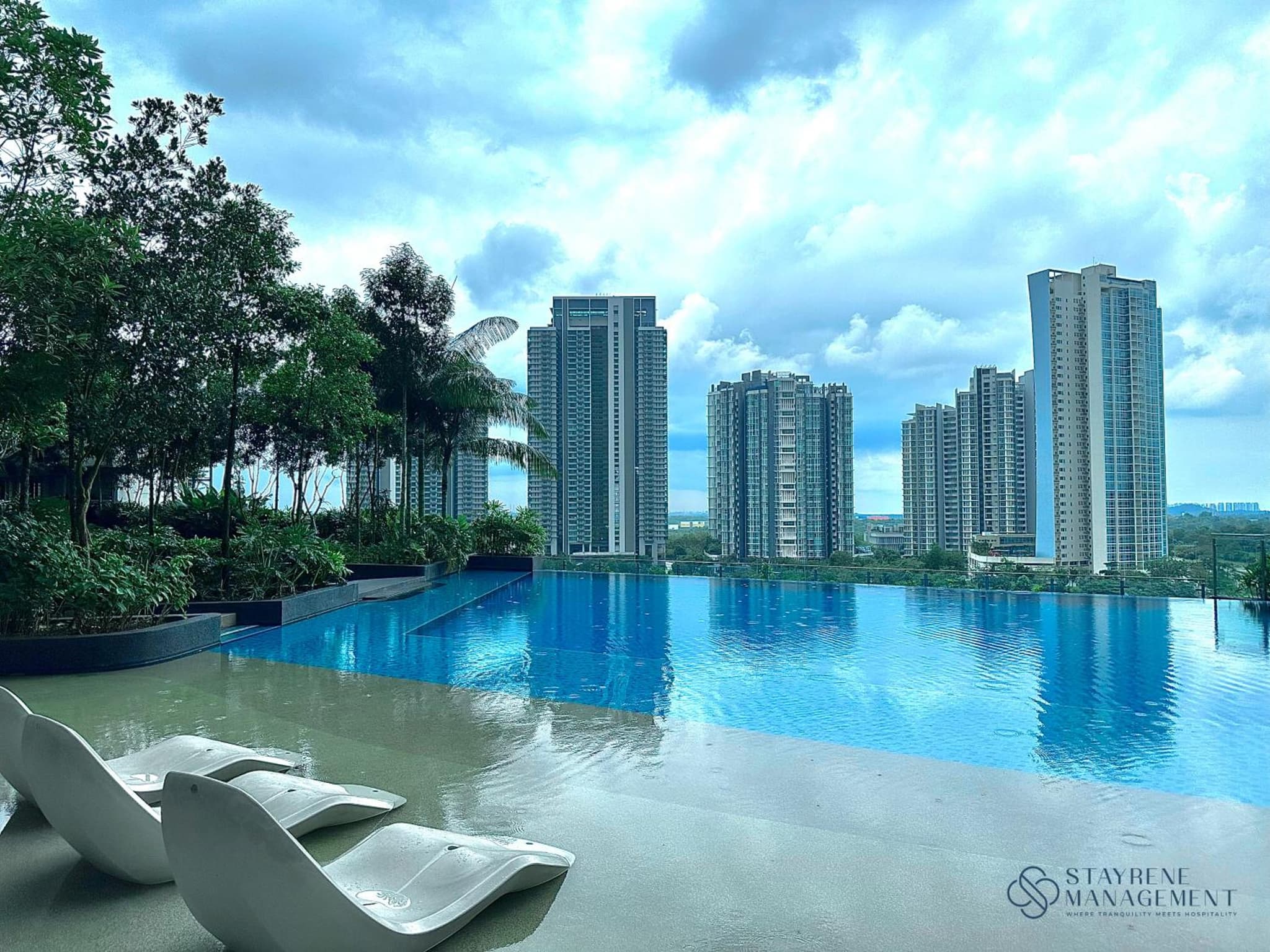 The Elysia Suites by Stayrene