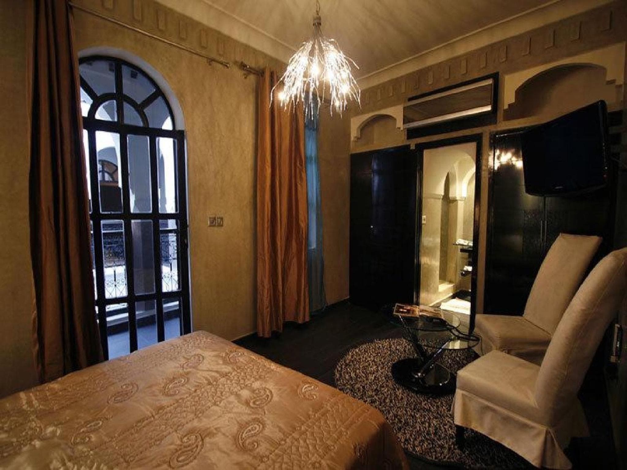 hotel room