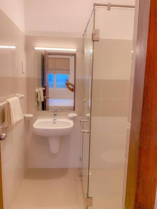 MaSa Beach Front Apartment Uswetakeiyawa B12 photo 6