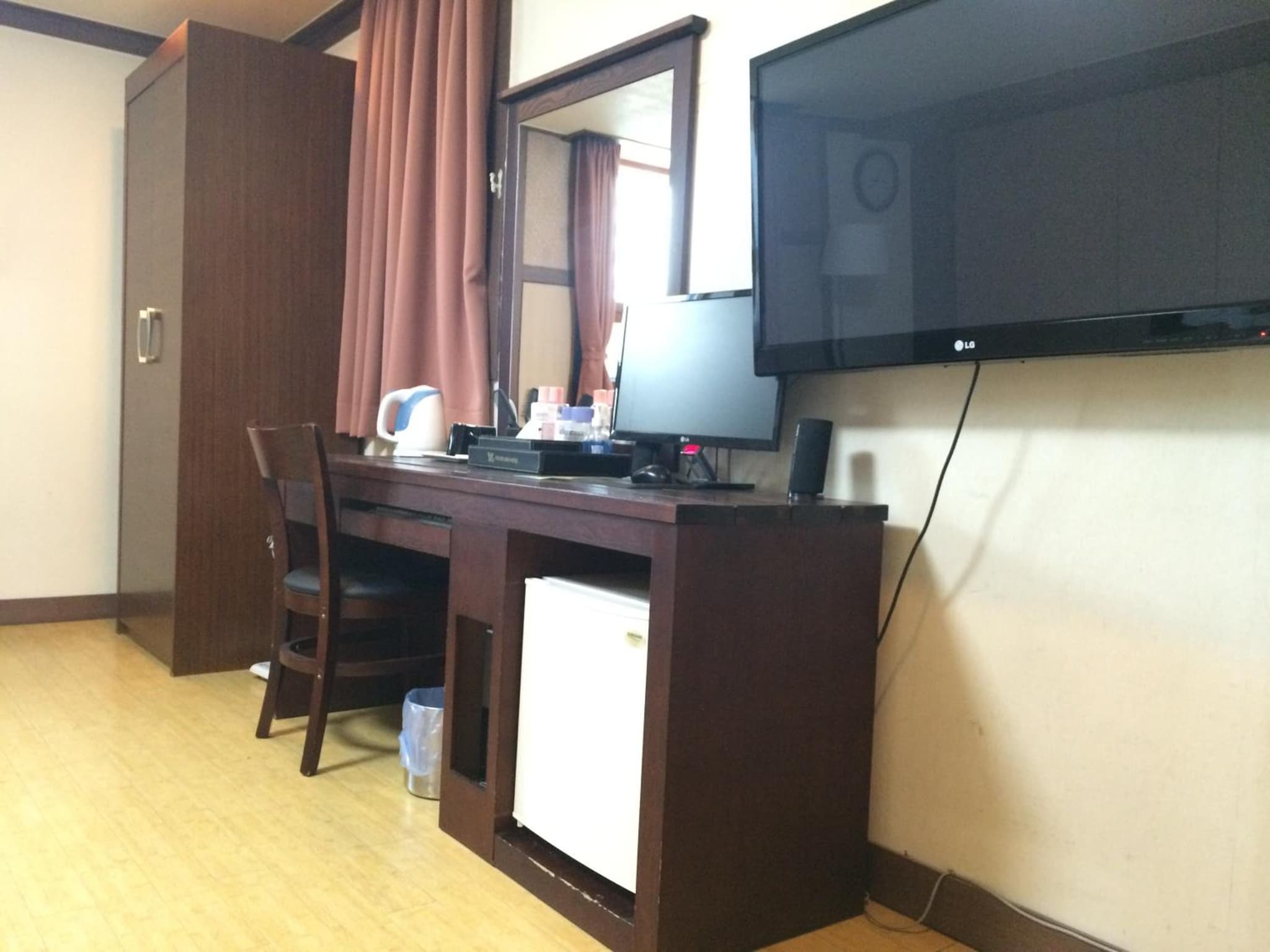 Youngbin Hotel photo 3