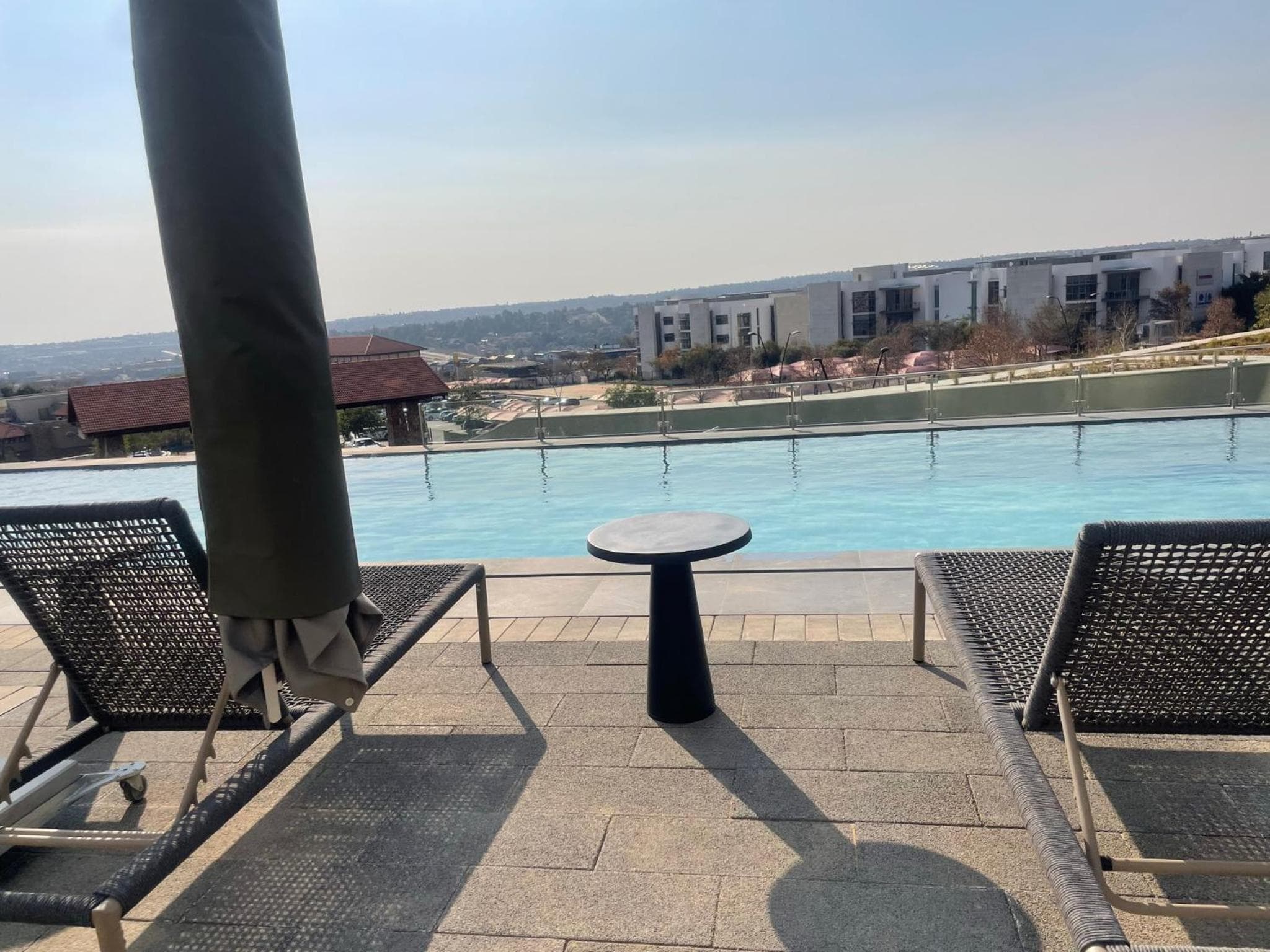 Ellipse Waterfall luxurious unit photo 9