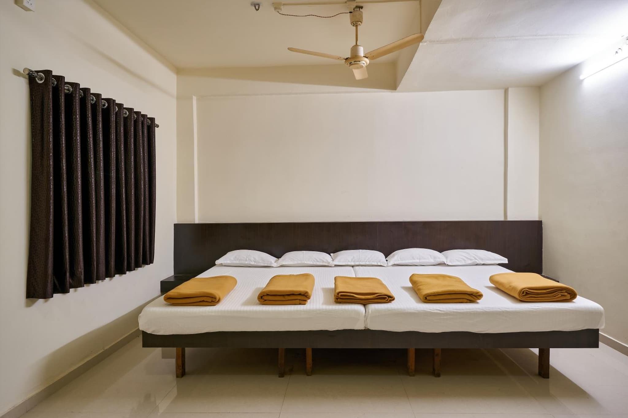 Hotel Ranjan Deluxe photo 3