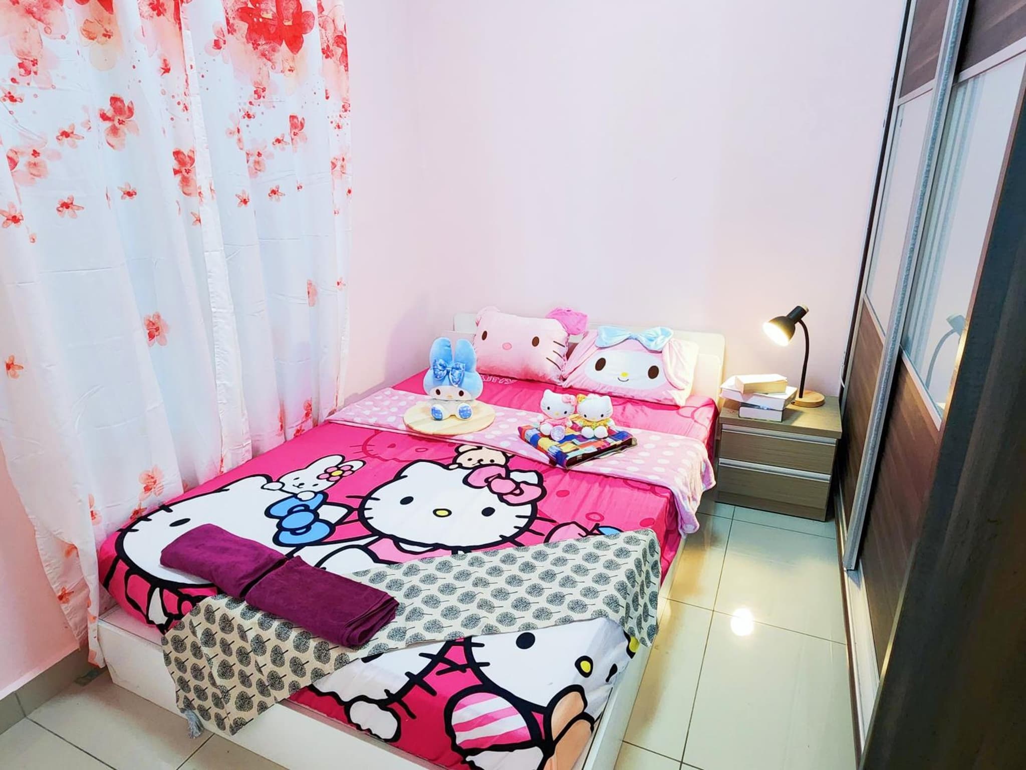 Puchong HELLO KITTY Fully Air-Con Suite photo 3