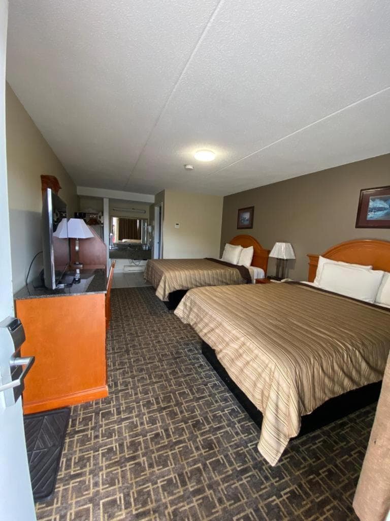 Angus Inn Motel photo 4