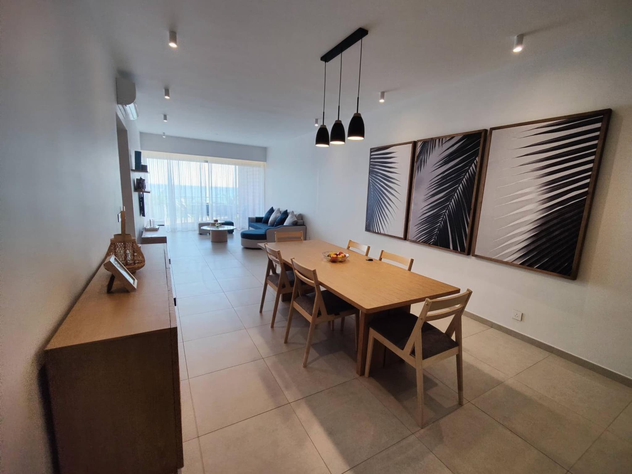 Ocean Point Beach Front Apartment photo 9