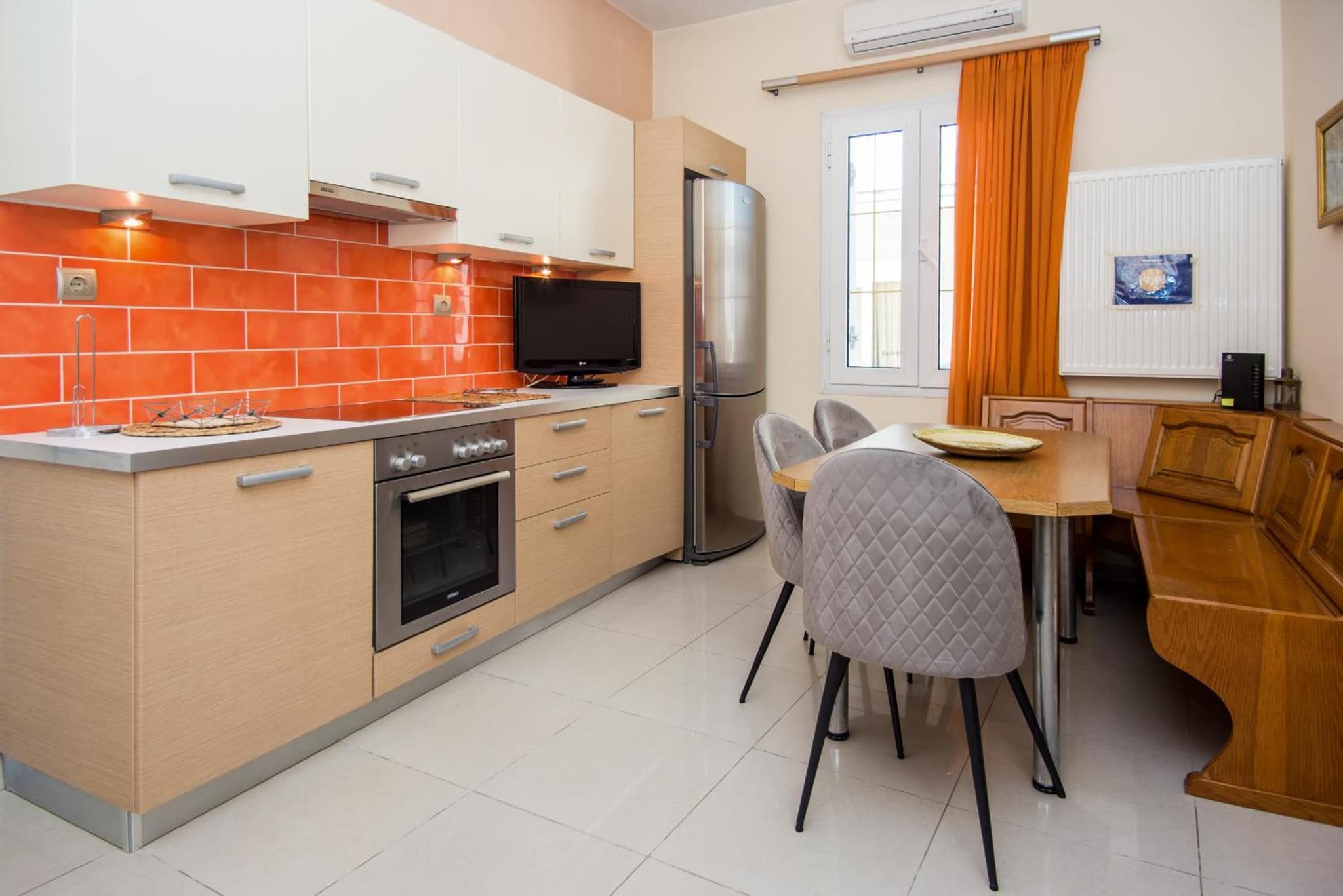 Sofia's Delightful Apartment photo 6