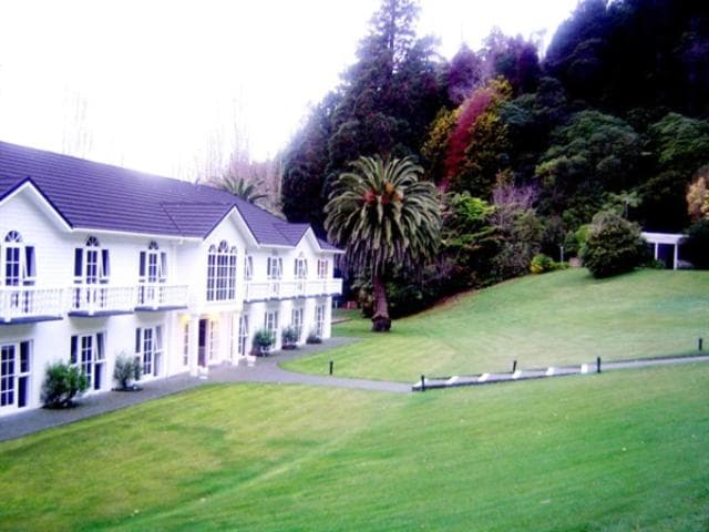 Wallaceville House Motor Lodge photo 2