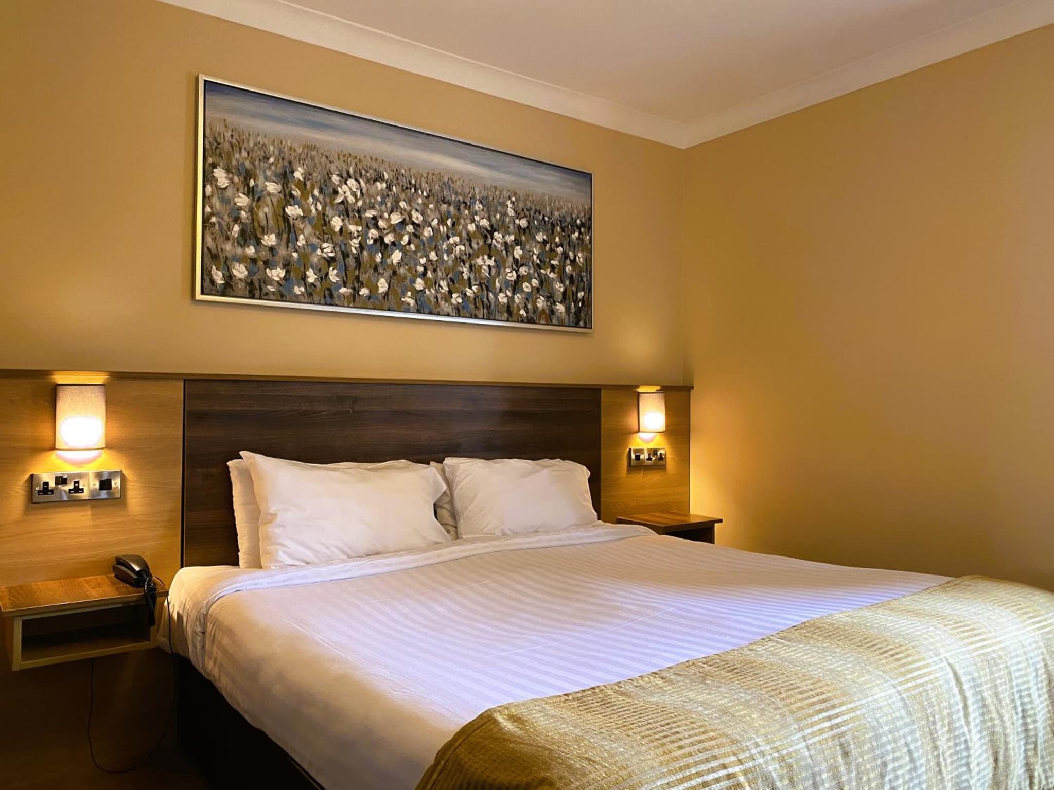 Hannon's Hotel photo 6