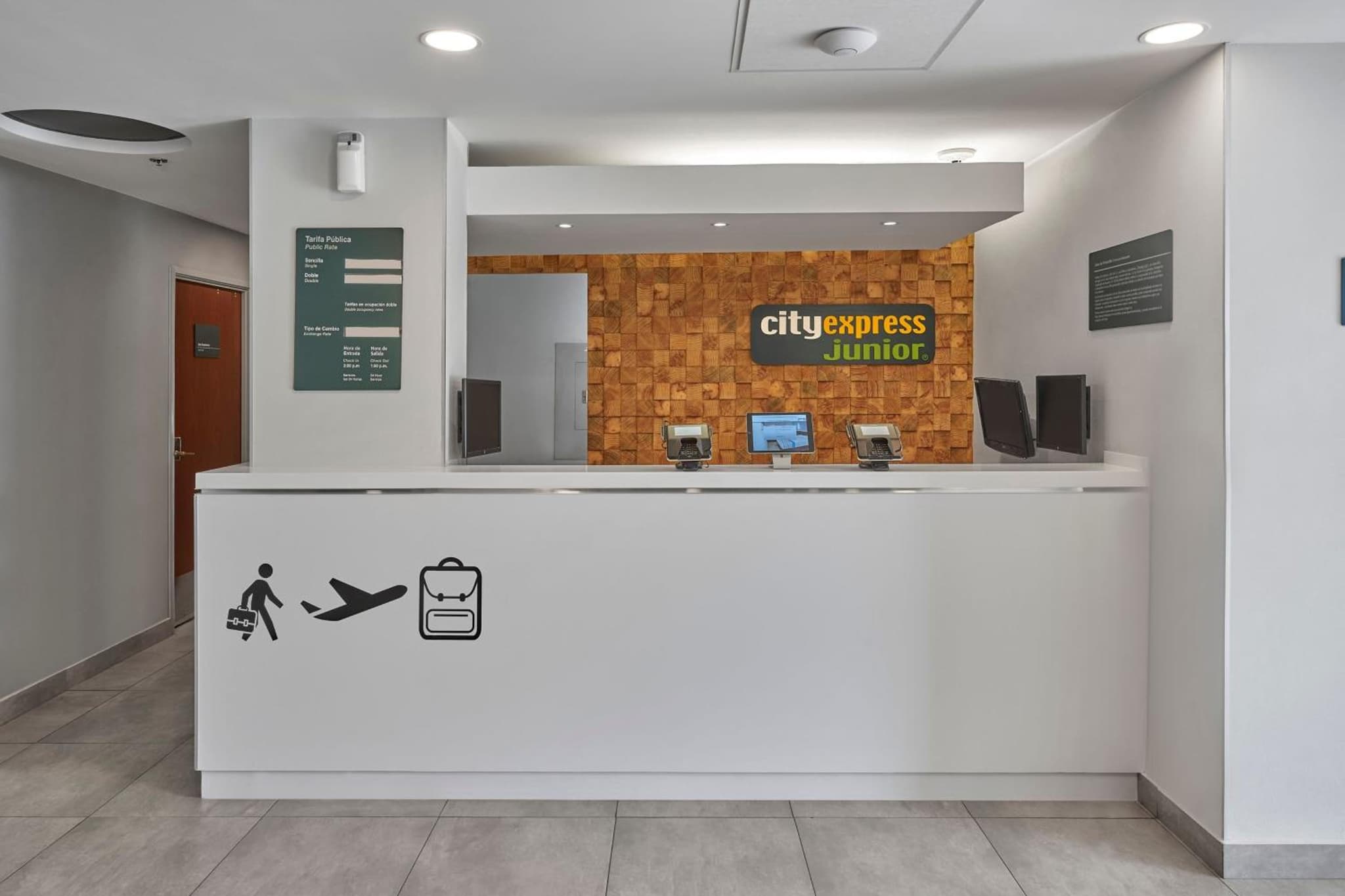 City Express Junior by Marriott Juarez Consulado photo 5