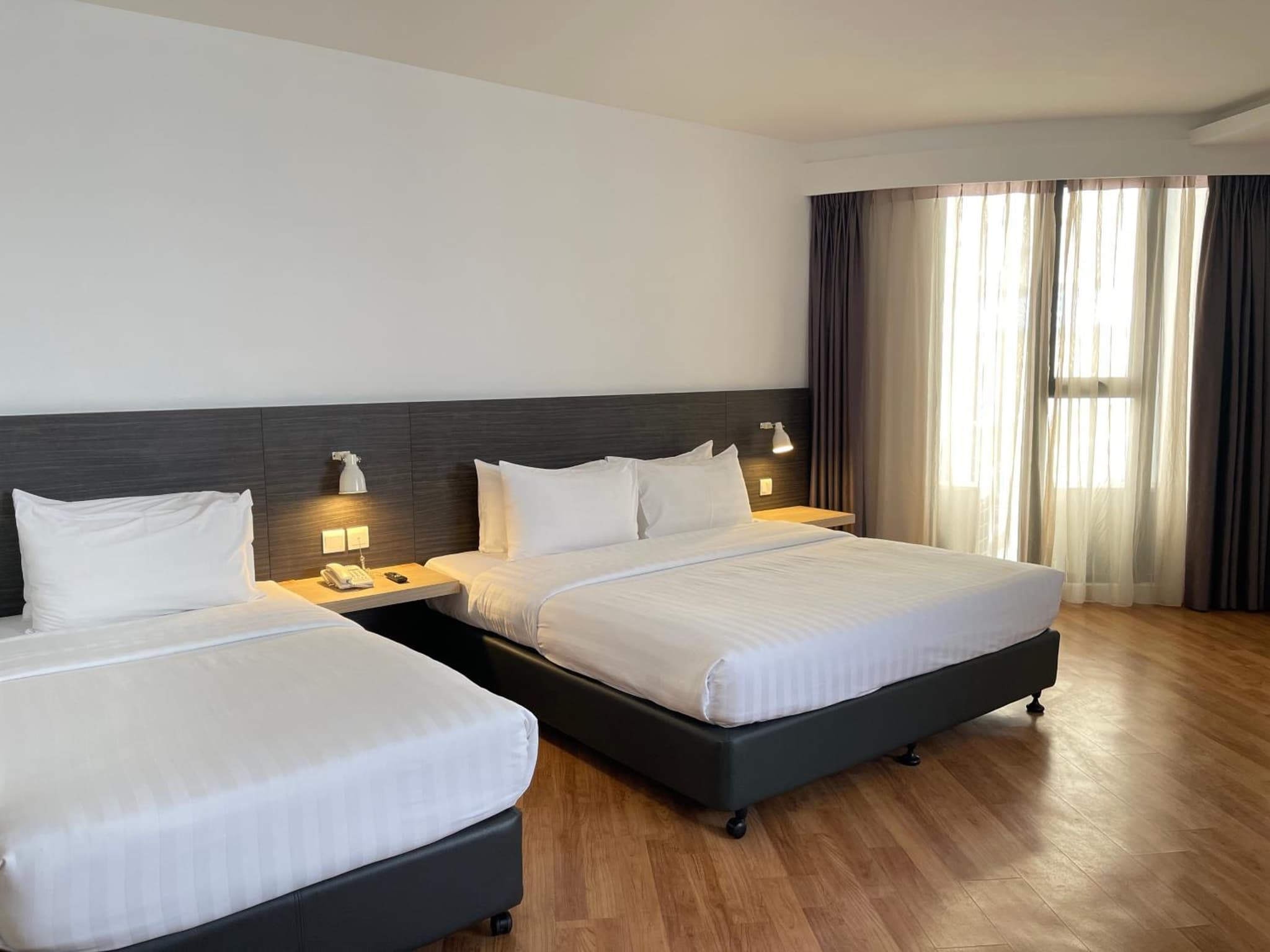 Win Hotel photo 2