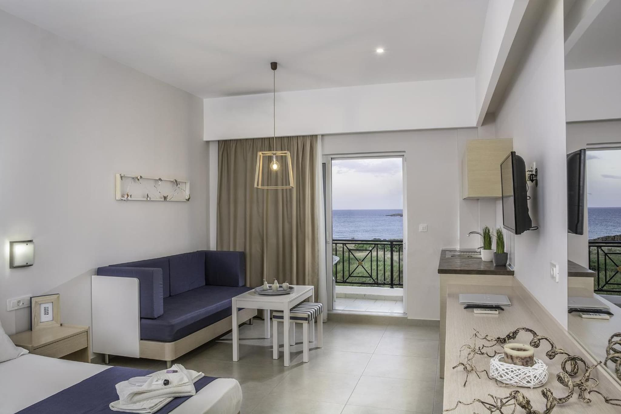 Sea View Hotel & Apartments photo 5