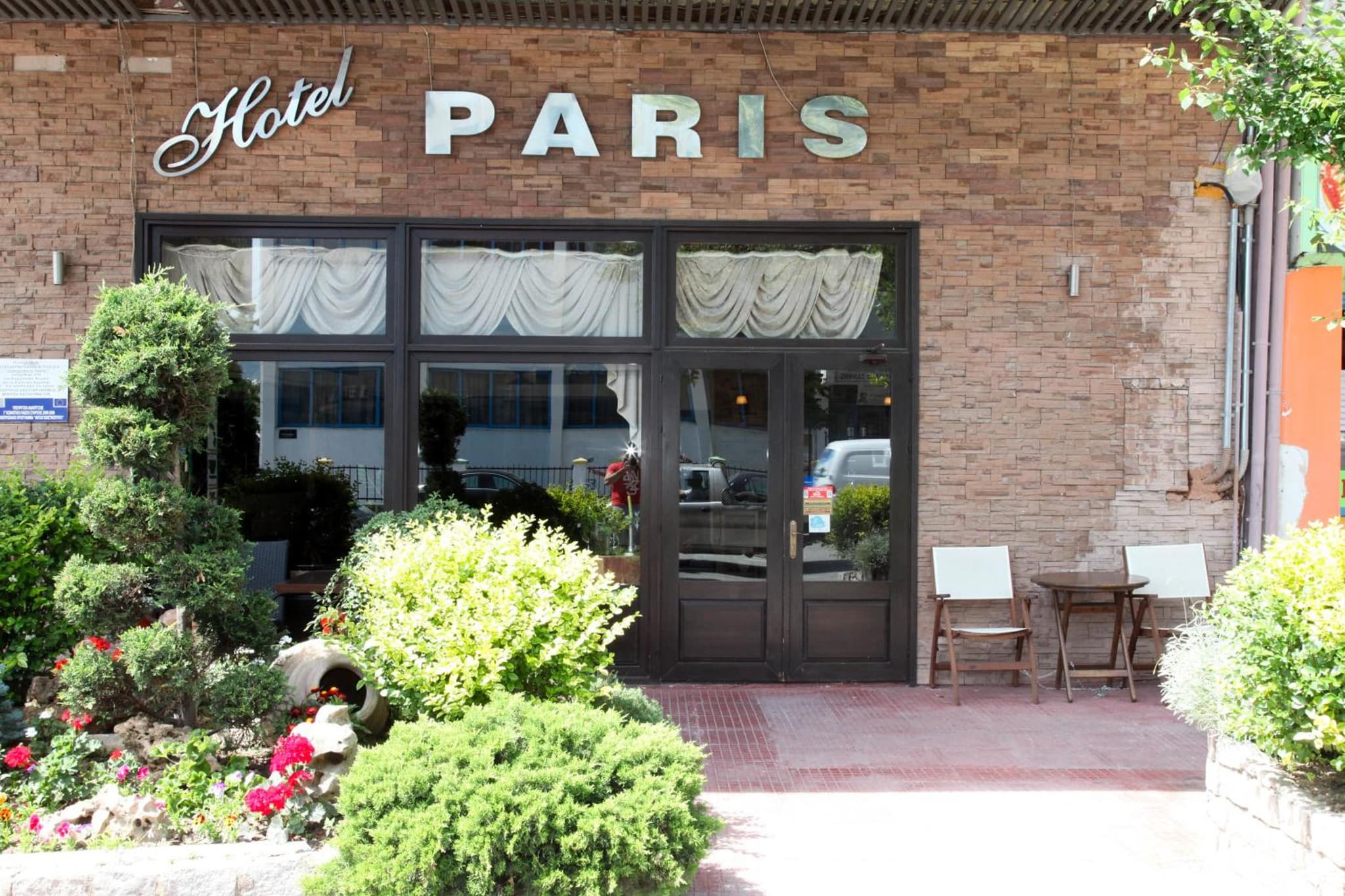 Paris Hotel