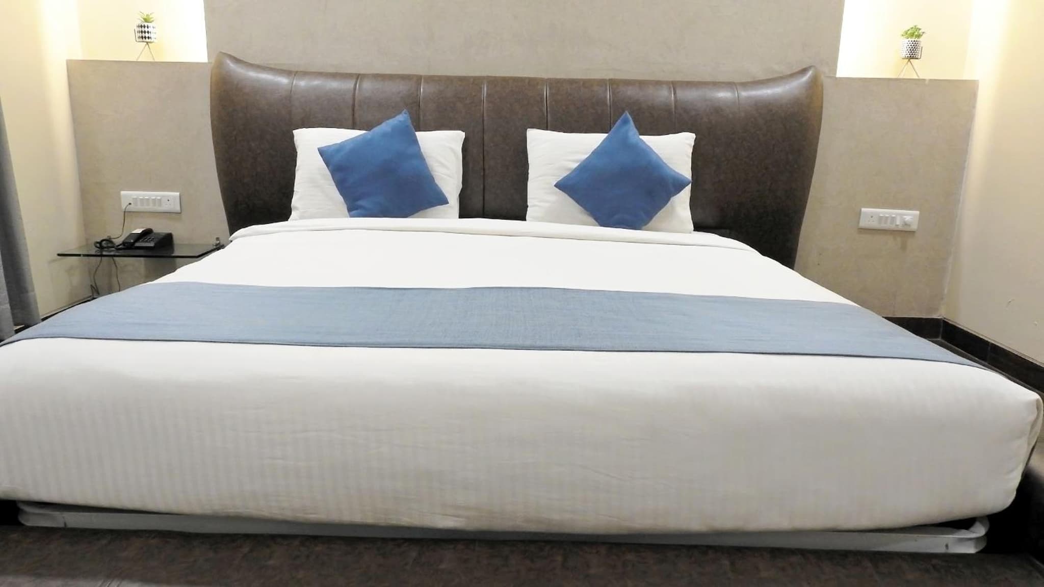 Hotel Sai Miracle photo 6