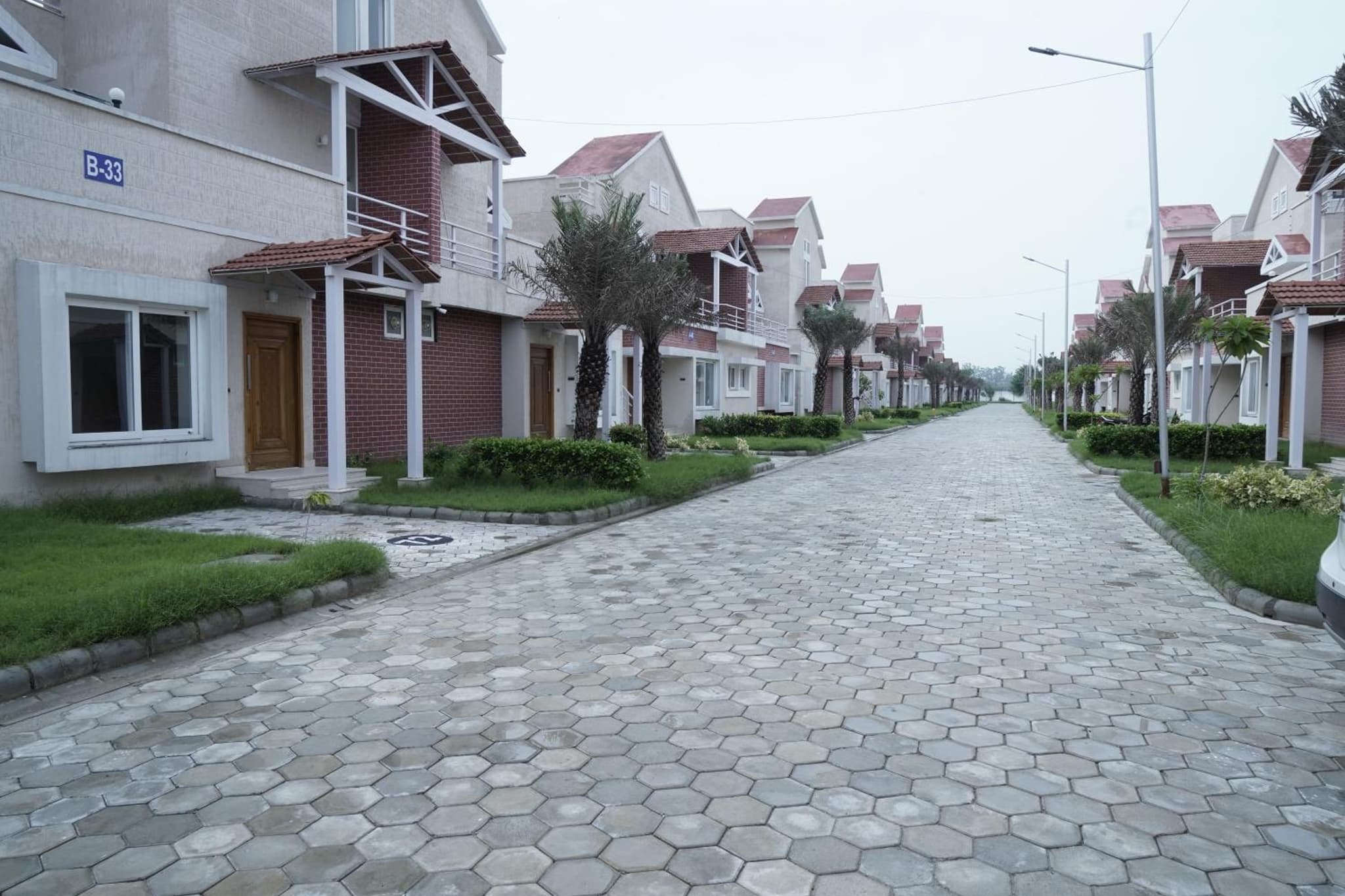 Madhav Kuteer B- 34 Vrindavan photo 9