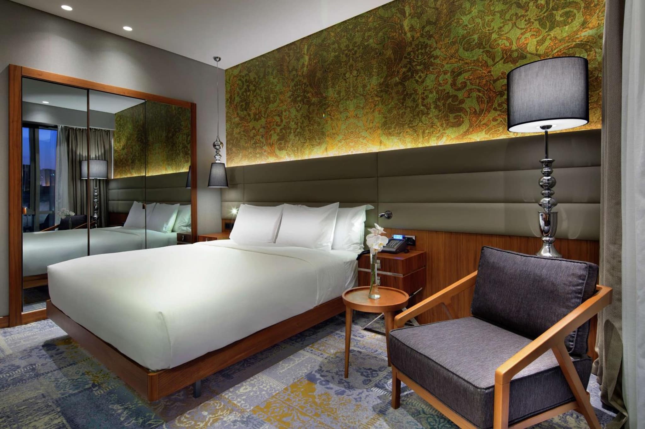DoubleTree by Hilton Istanbul - Piyalepasa photo 2
