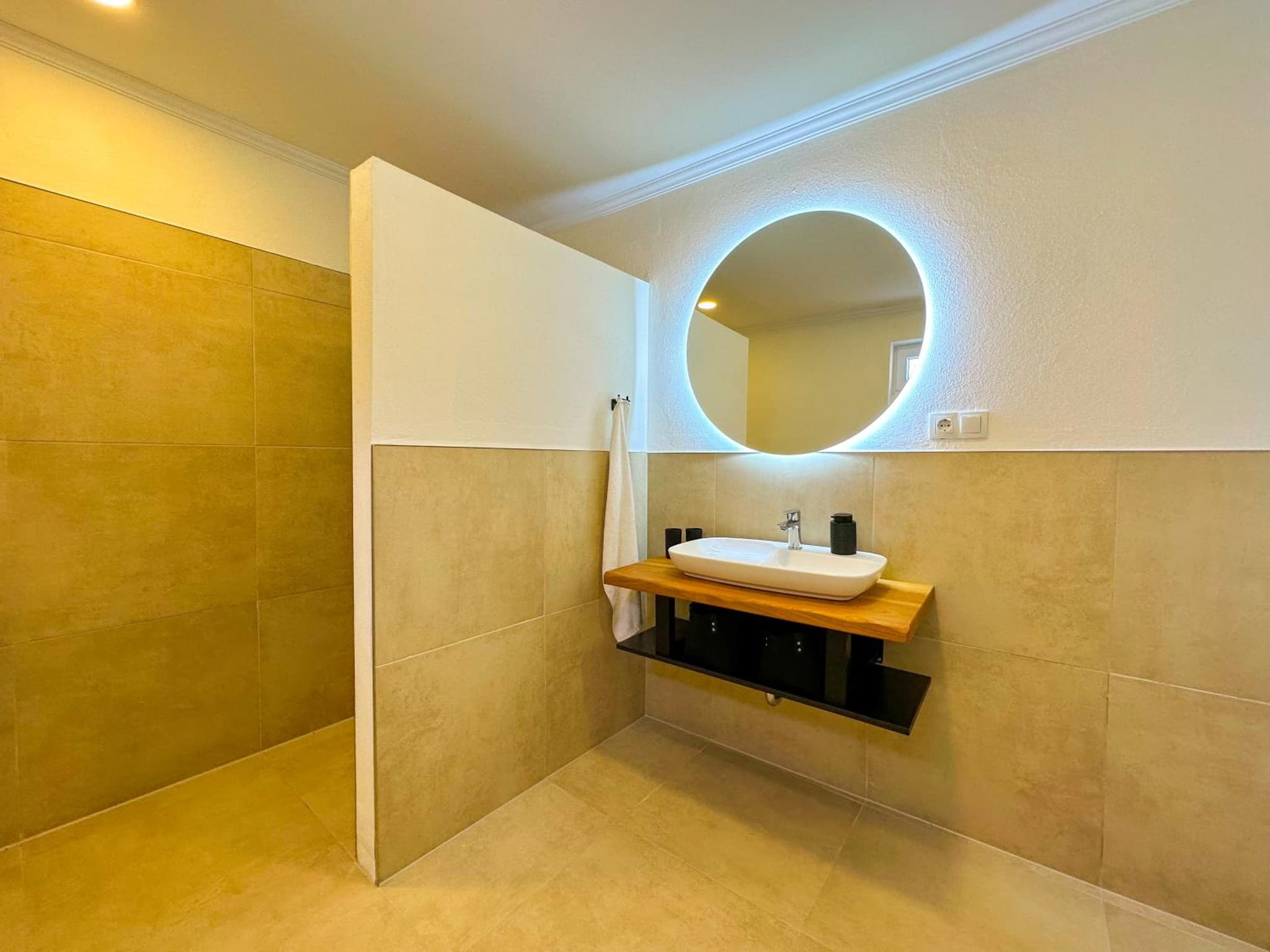 Villa Aivin photo 5