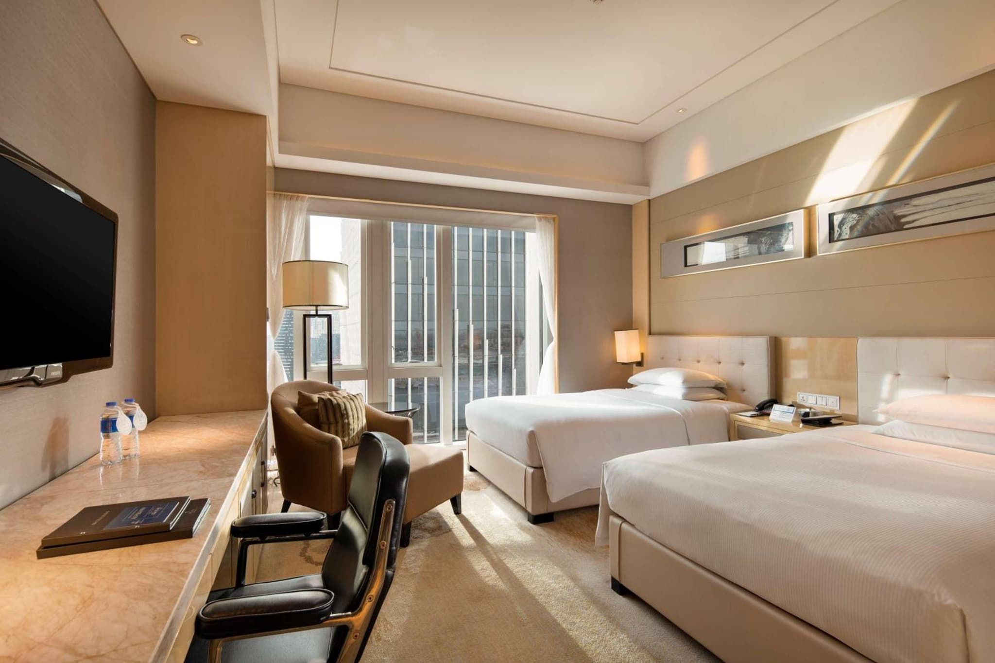 Hilton Dalian photo 2
