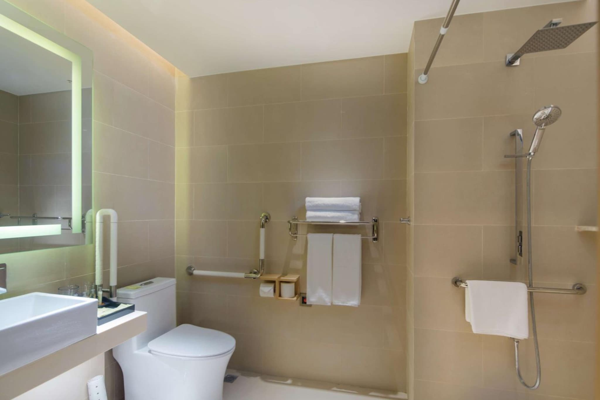 Hilton Garden Inn Qidong photo 6