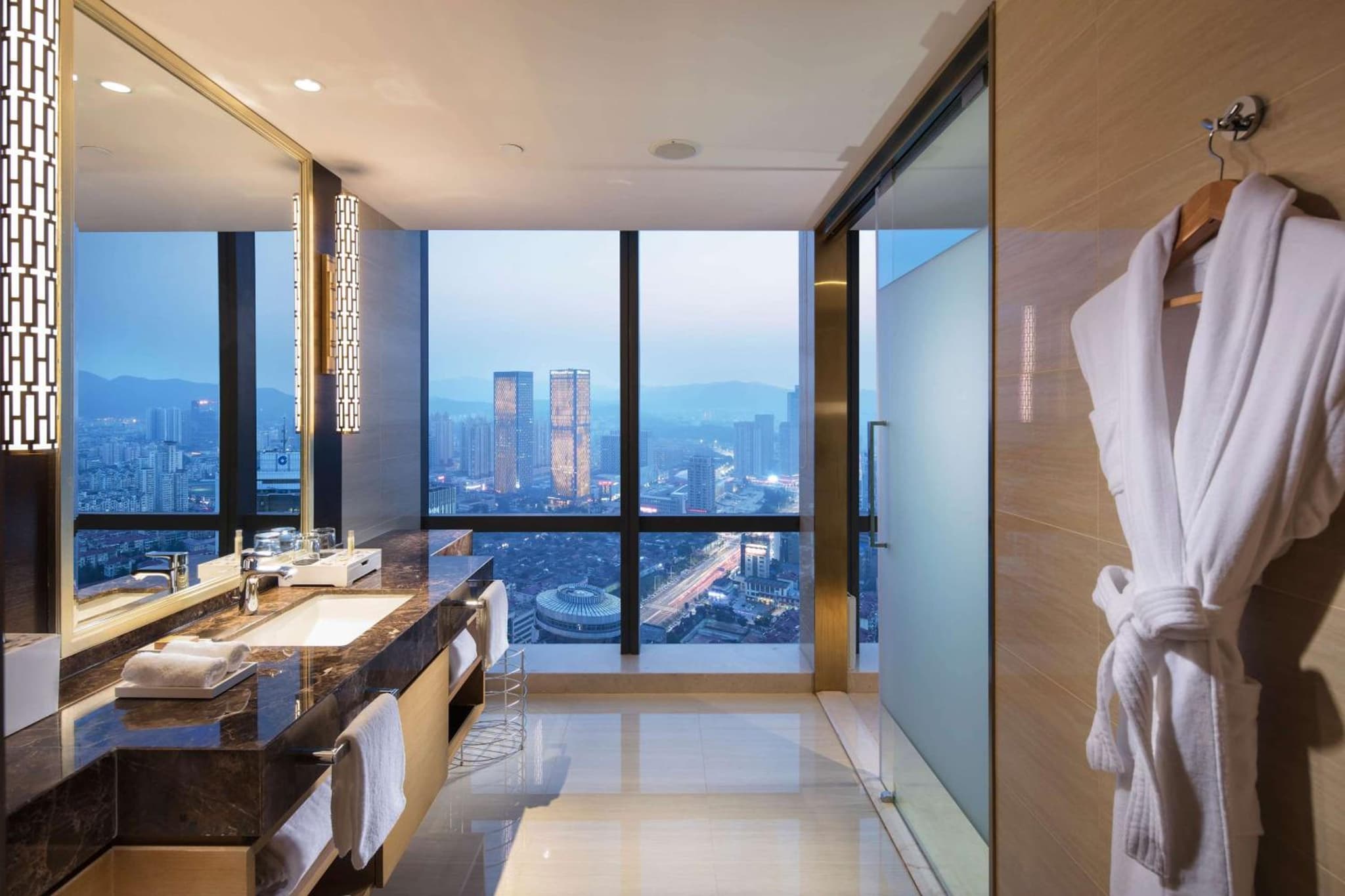 Hilton Yantai photo 6