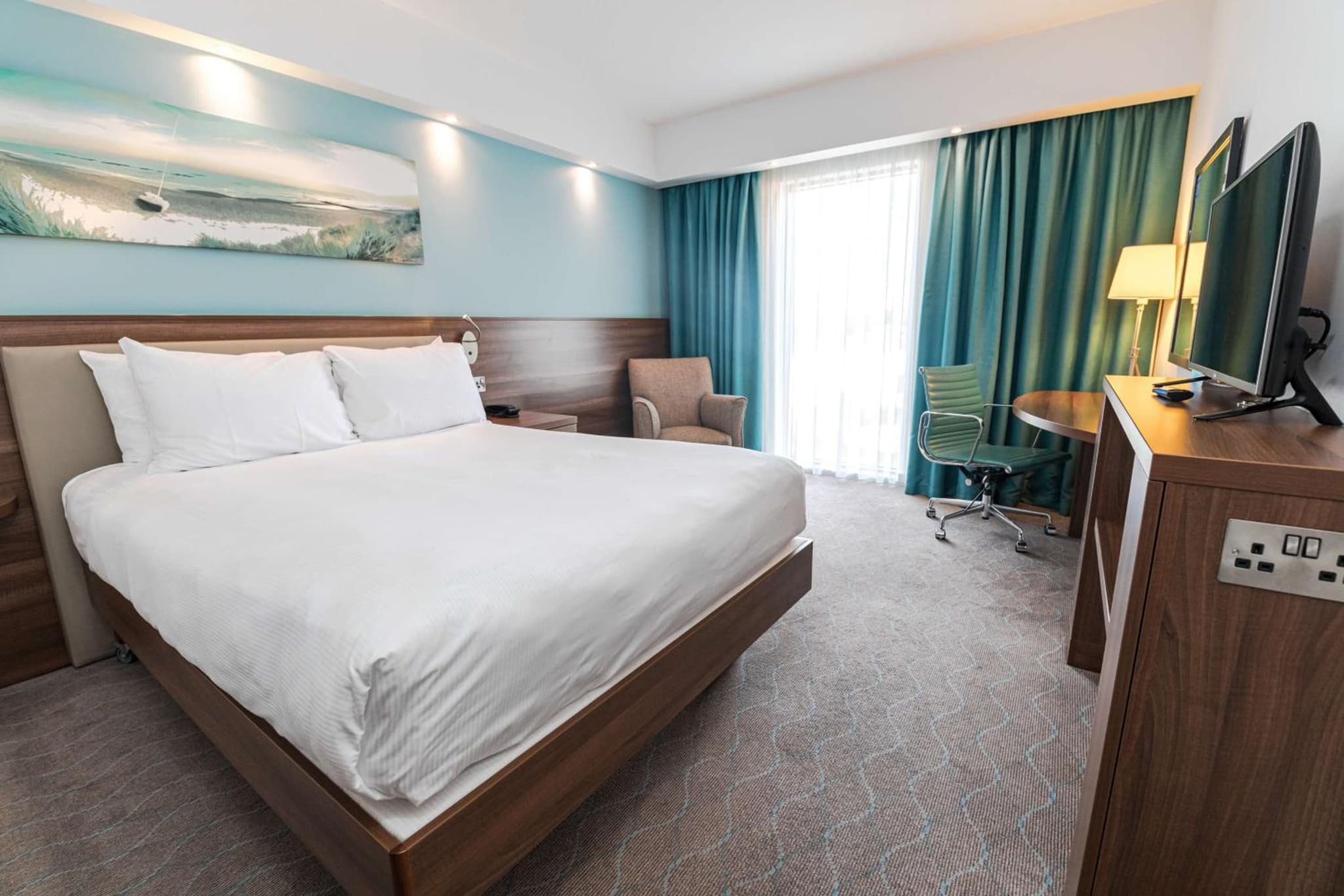 Hampton by Hilton Bournemouth photo 9