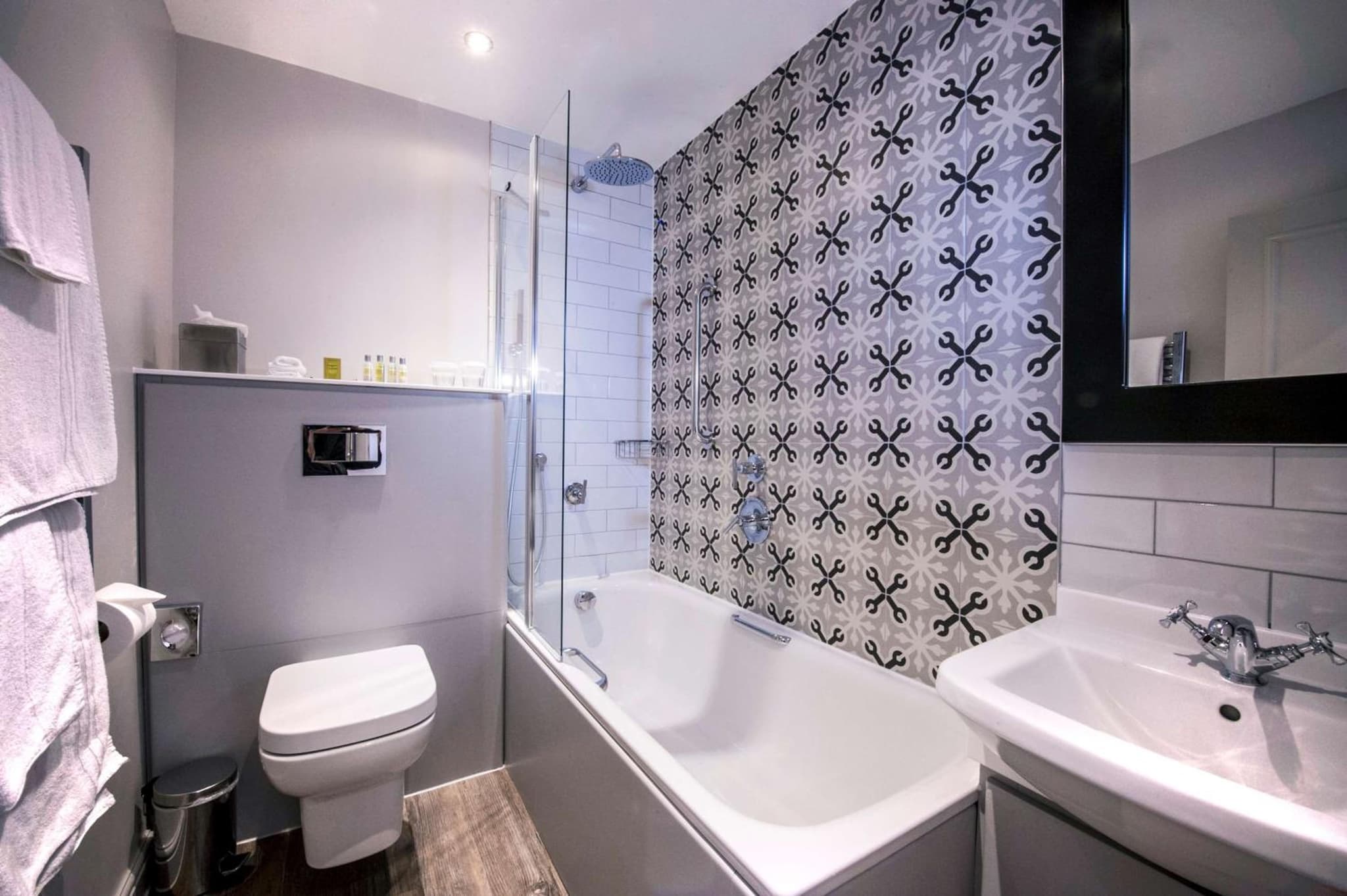 DoubleTree by Hilton Cheltenham-Cotswolds photo 5