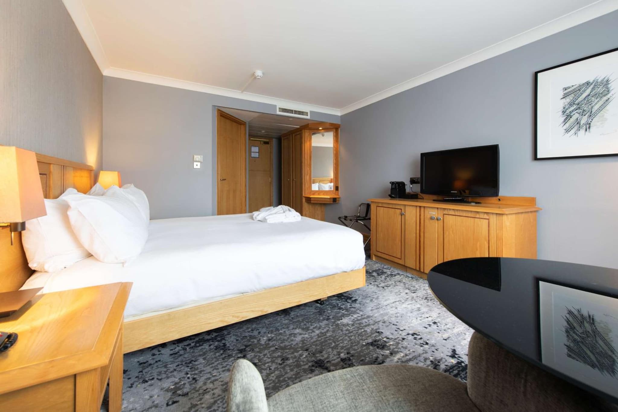 DoubleTree by Hilton Swindon Hotel photo 7