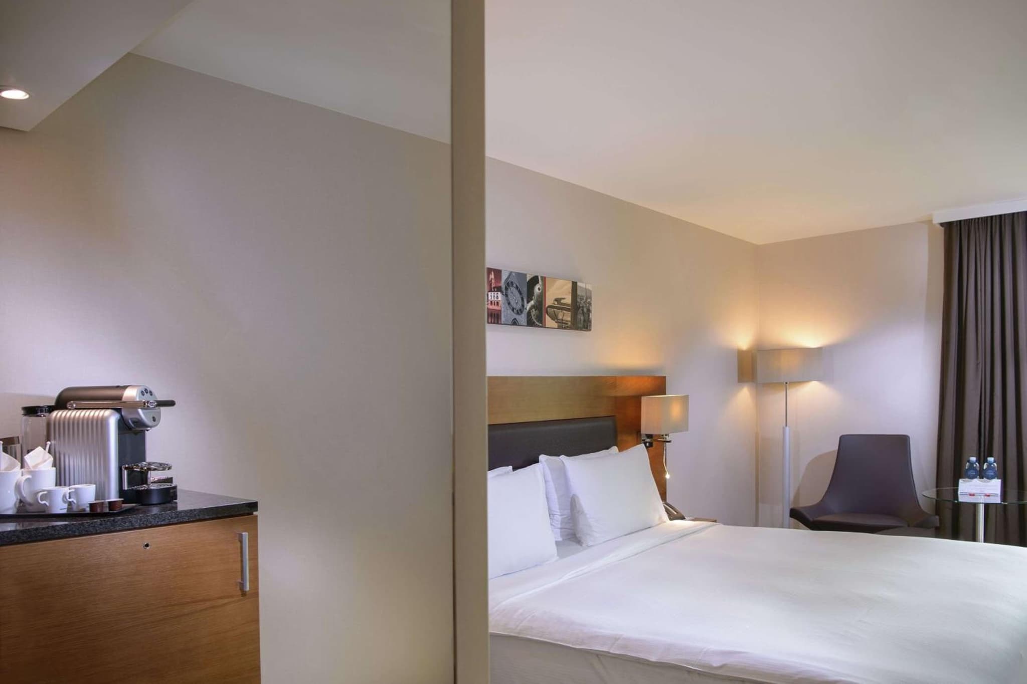Hilton Zurich Airport photo 7