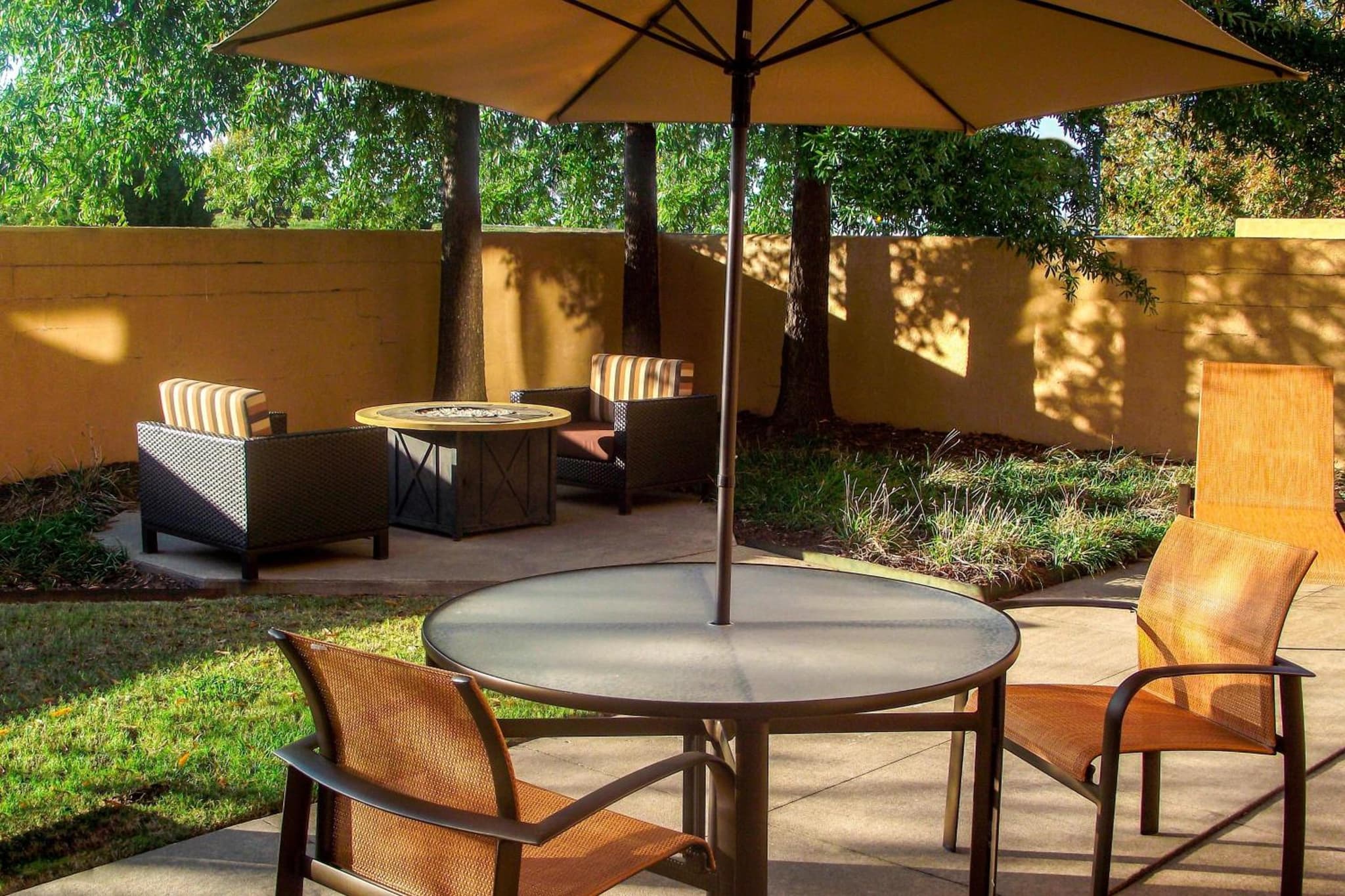 Courtyard by Marriott Bentonville photo 3