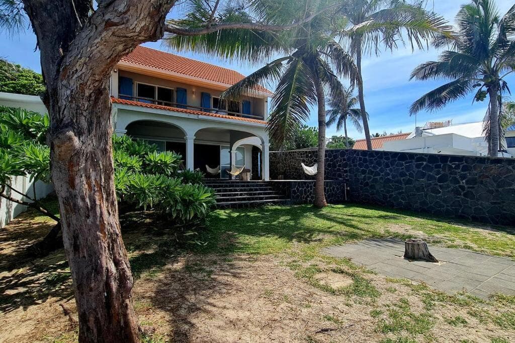 Bastide Sur Mer 4 Bedroom Beachfront Villa by LOV Mauritius photo 9