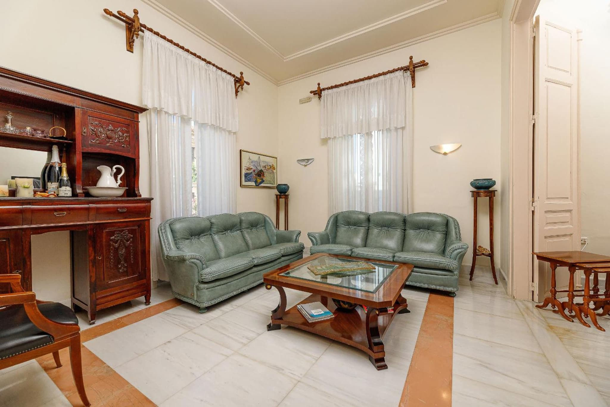 Creta Elena photo 4