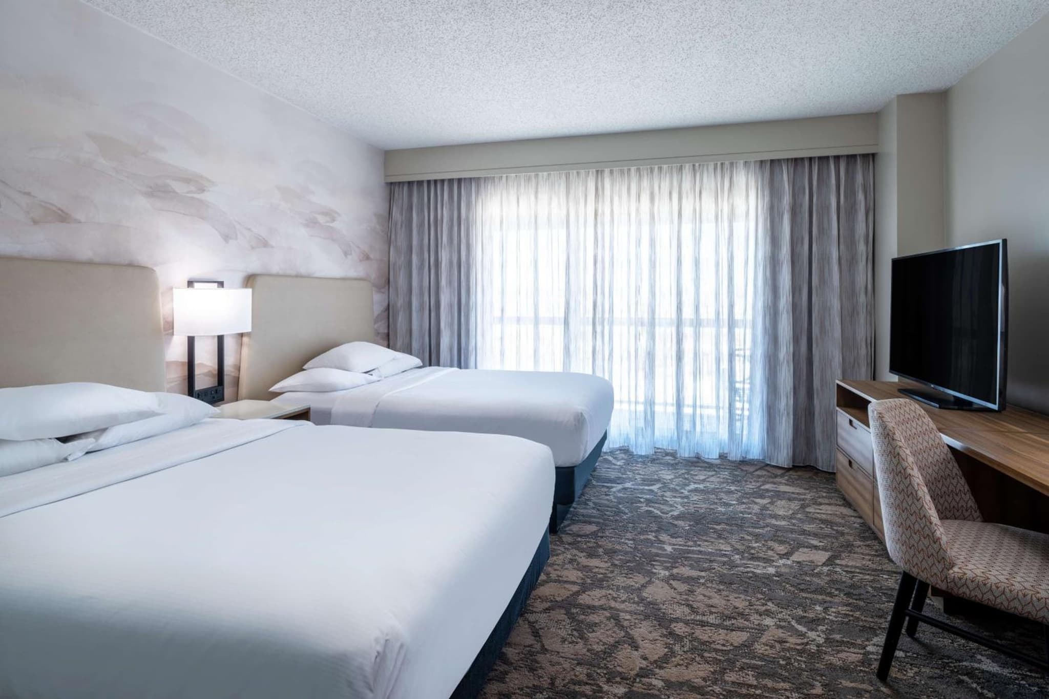 Embassy Suites by Hilton Albuquerque photo 7