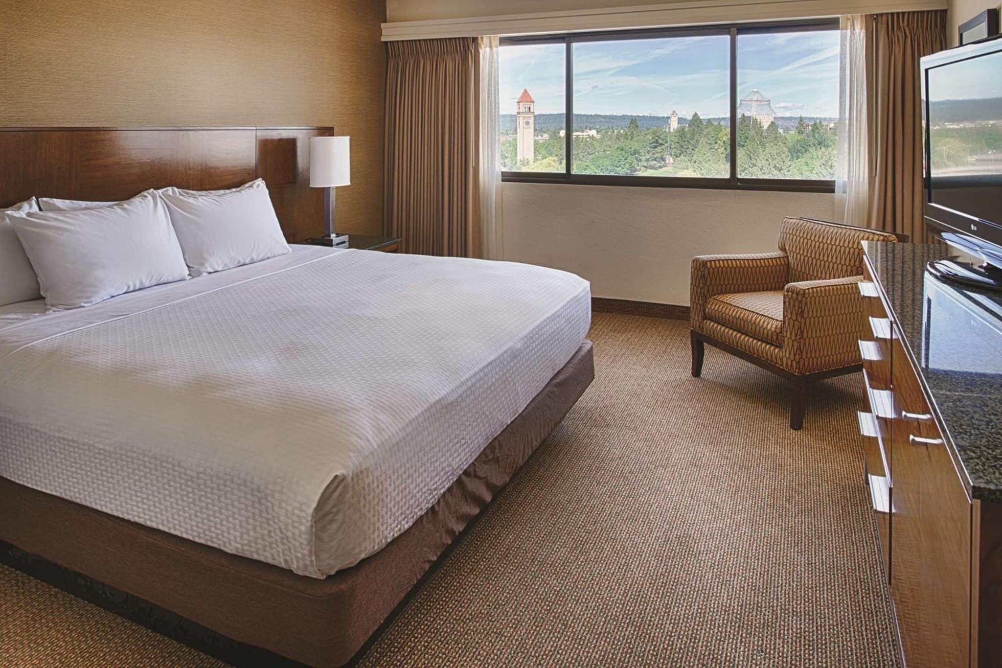 DoubleTree by Hilton Spokane City Center photo 6
