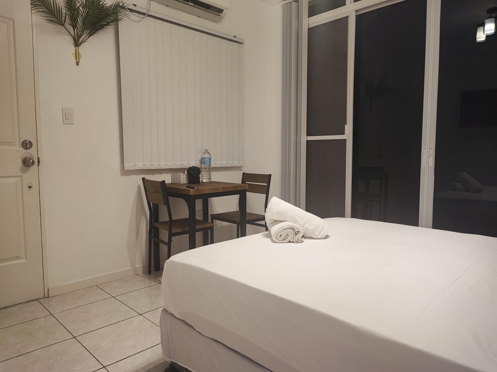 Bonsai Jacuzzi Suites photo 2