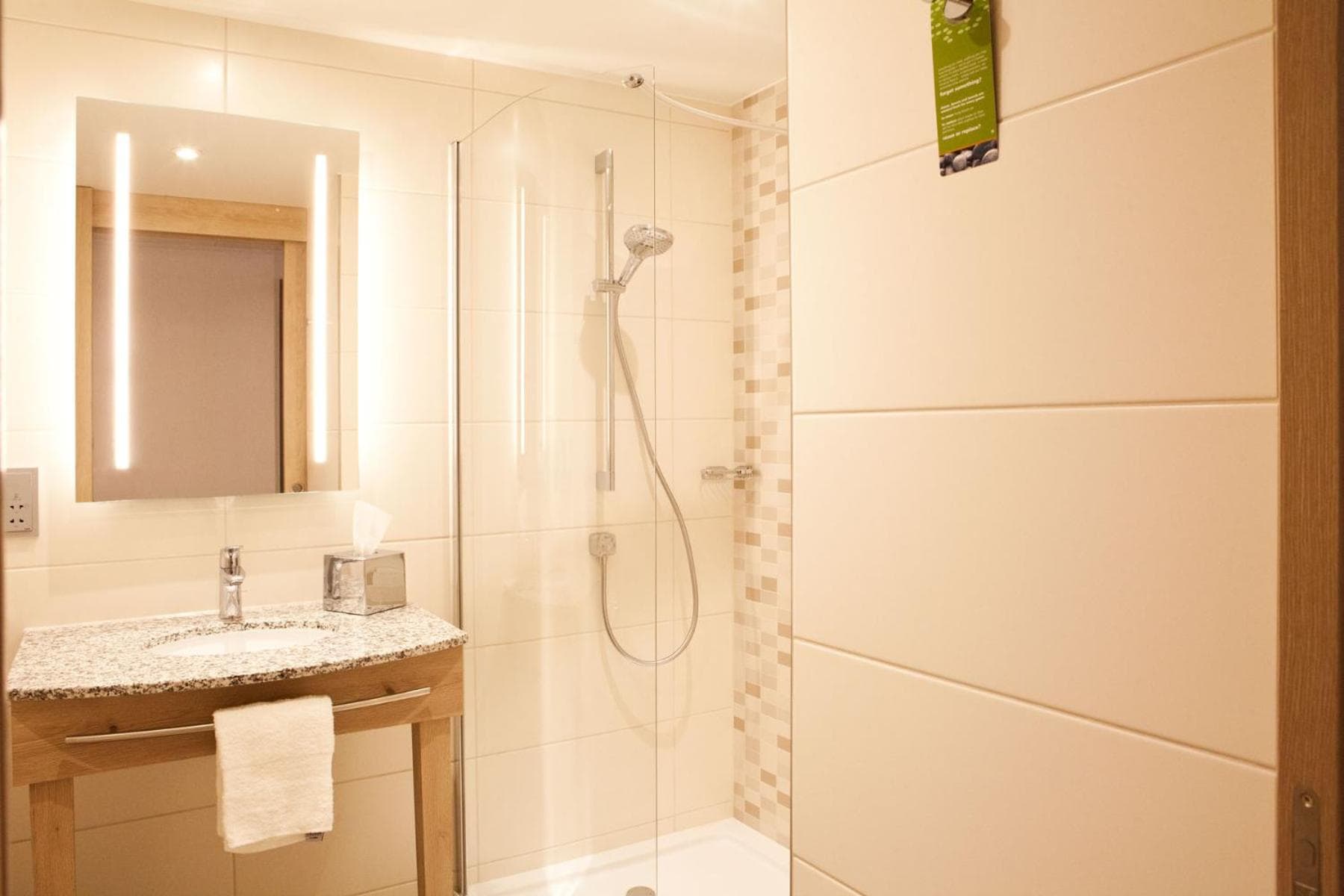 Hampton By Hilton Dortmund Phoenix See photo 2