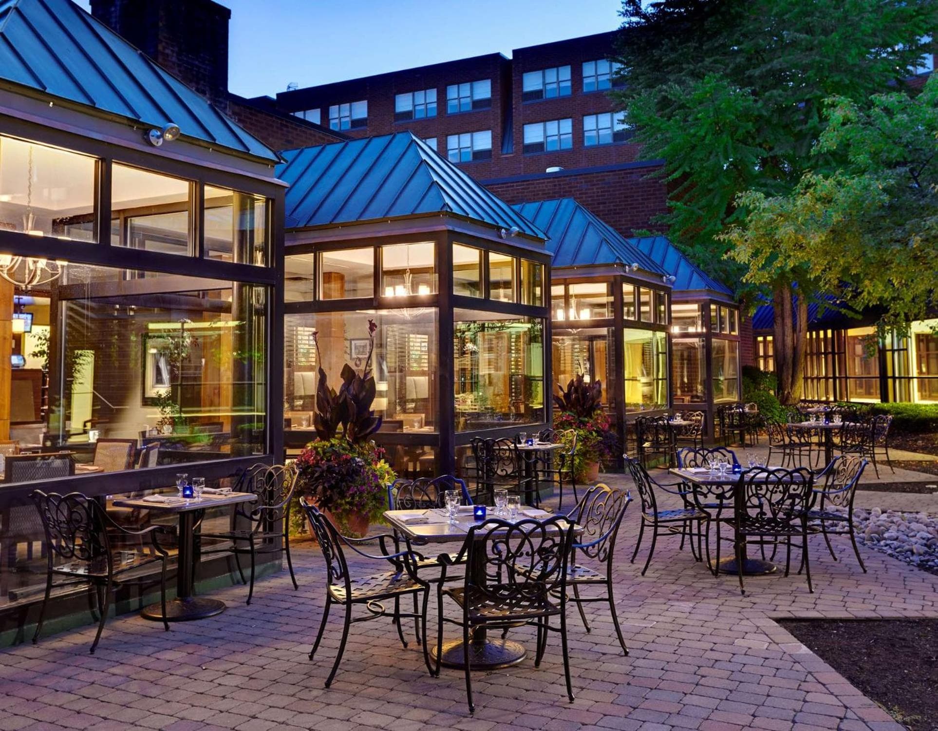 The Saratoga Hilton photo 3