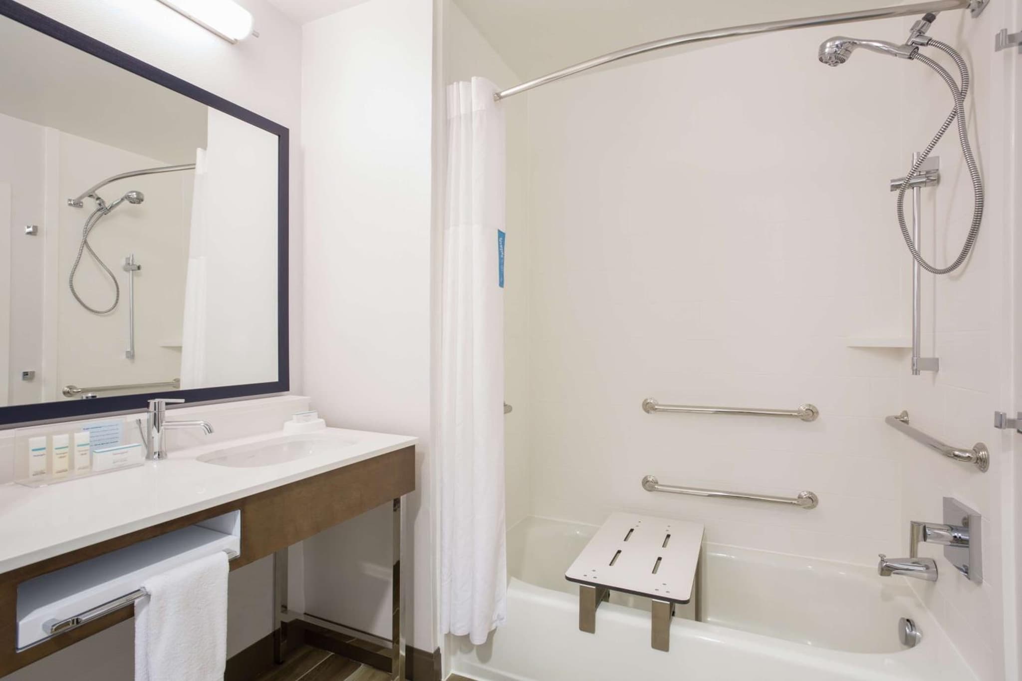 Hampton Inn & Suites Denver-Downtown photo 4