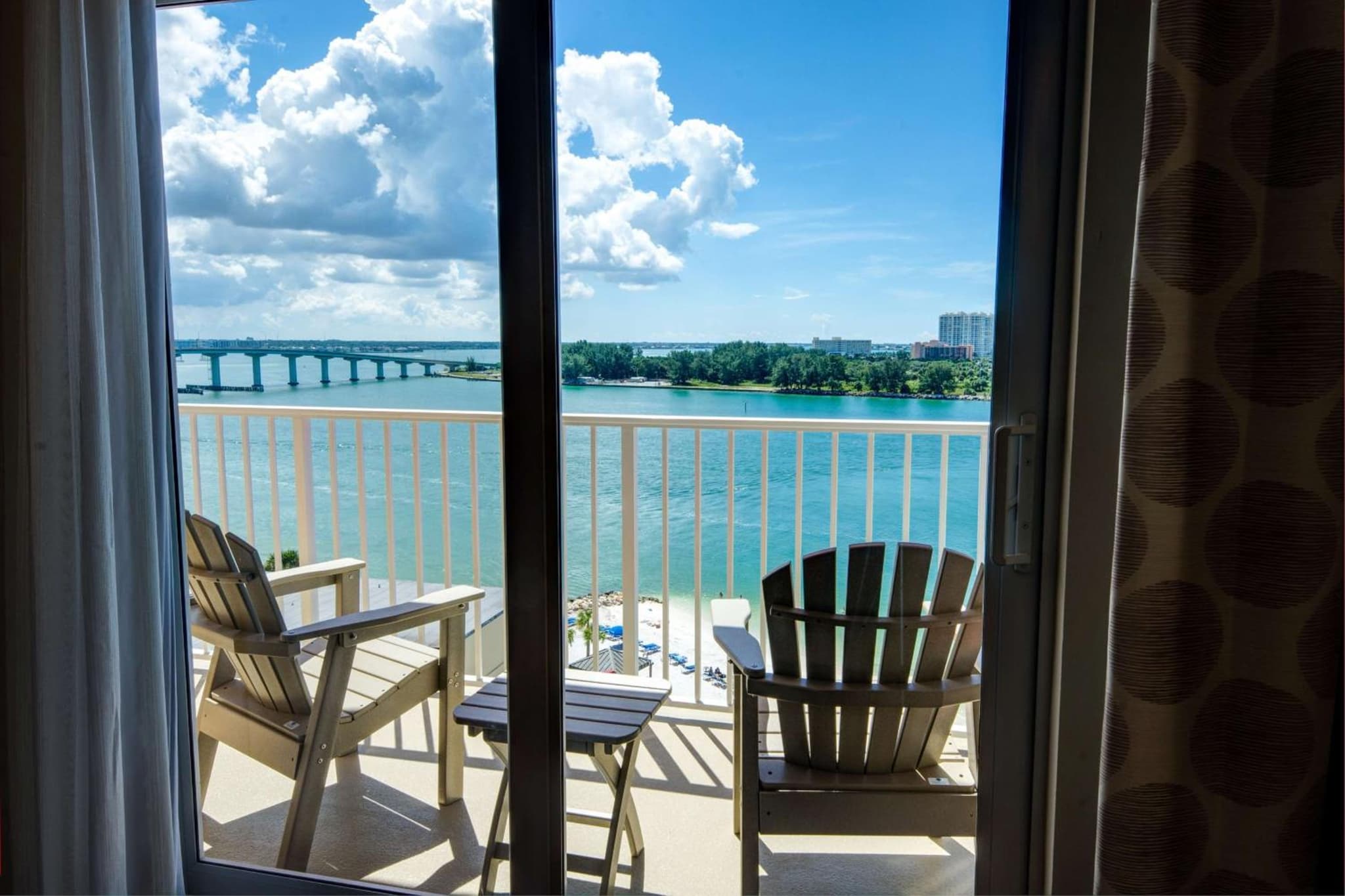 Hampton Inn and Suites Clearwater Beach photo 9