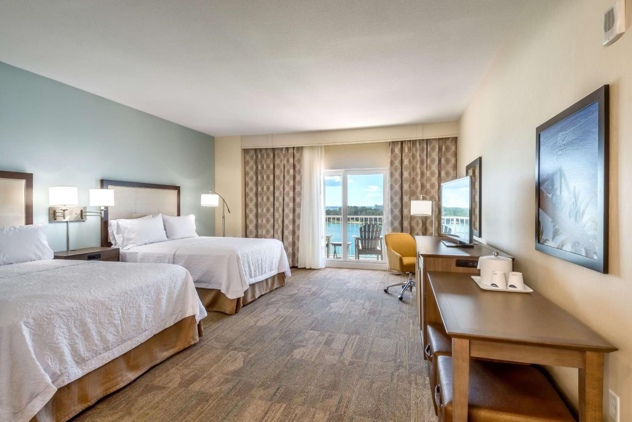 Hampton Inn and Suites Clearwater Beach photo 4