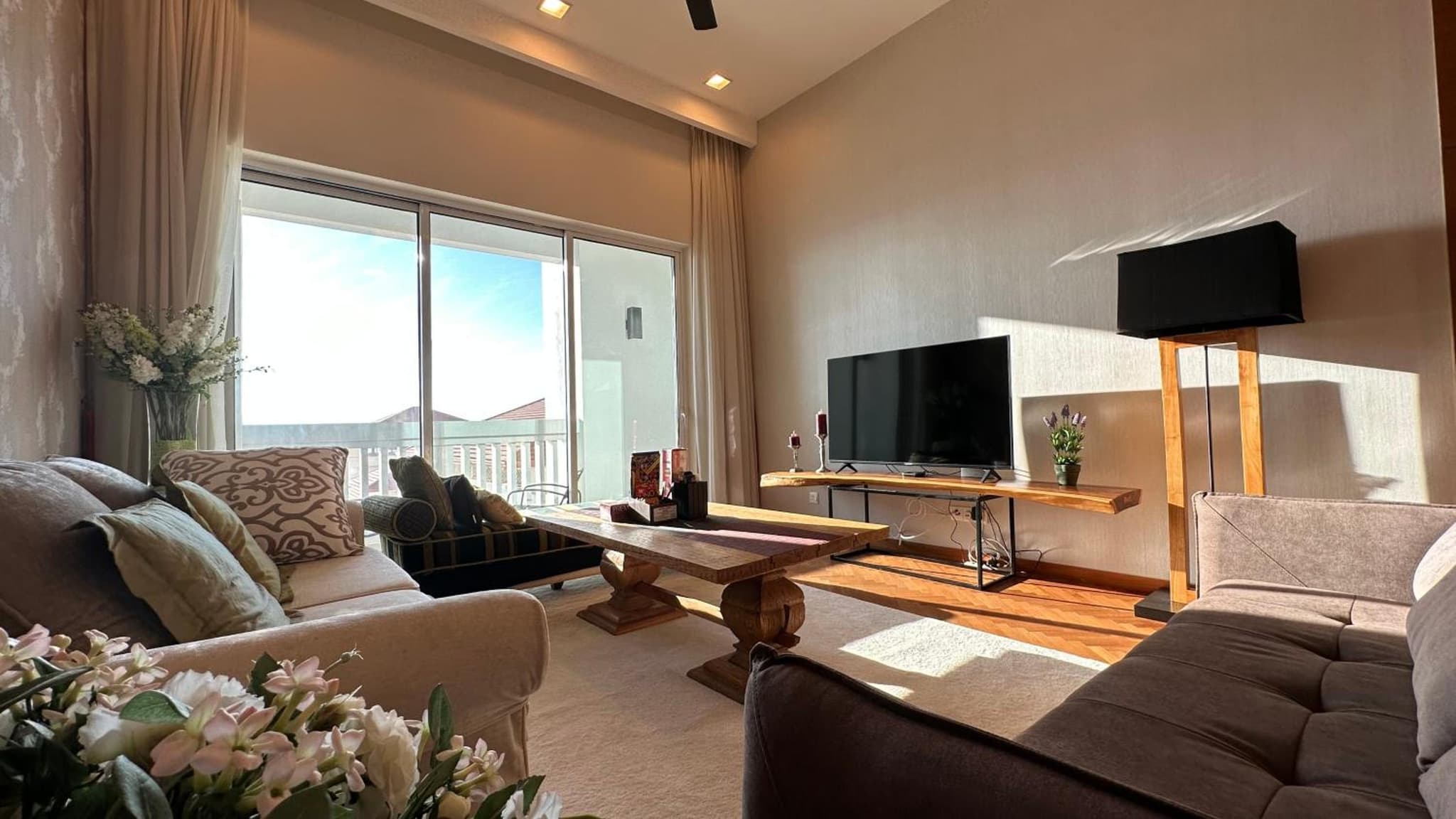 Straits Quay Highest & Spacious Seaview Suite - 2