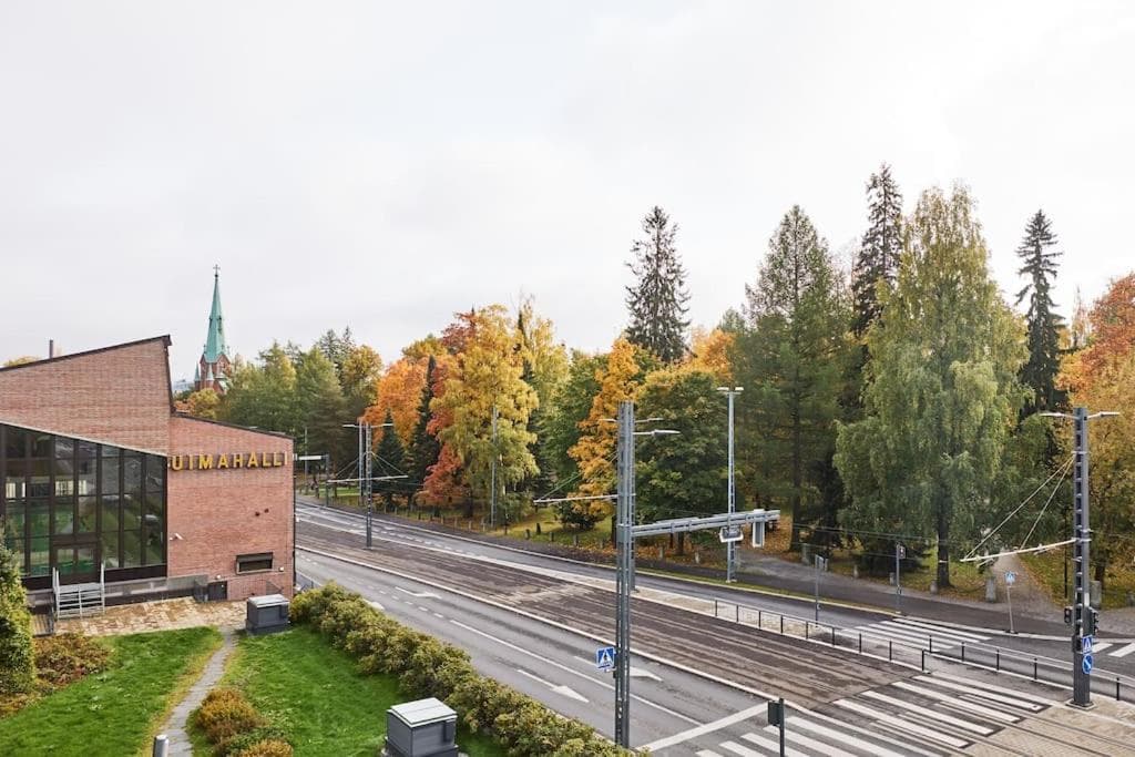 Tasokas huoneisto kaupungin keskustassa. photo 2