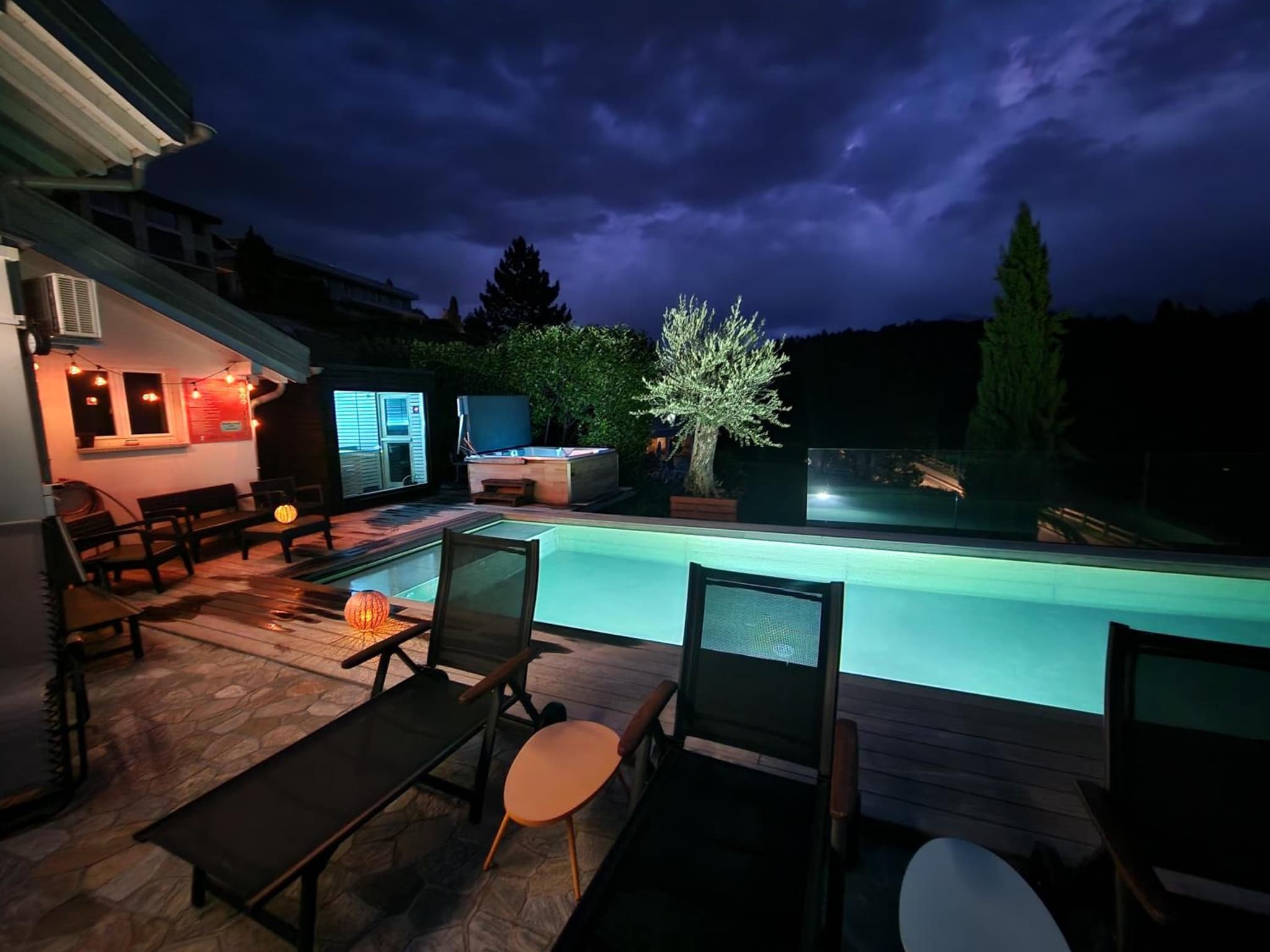 Bella & Flocon Exclusive Private Pool, Spa & Sauna Min 2 Nights photo 4