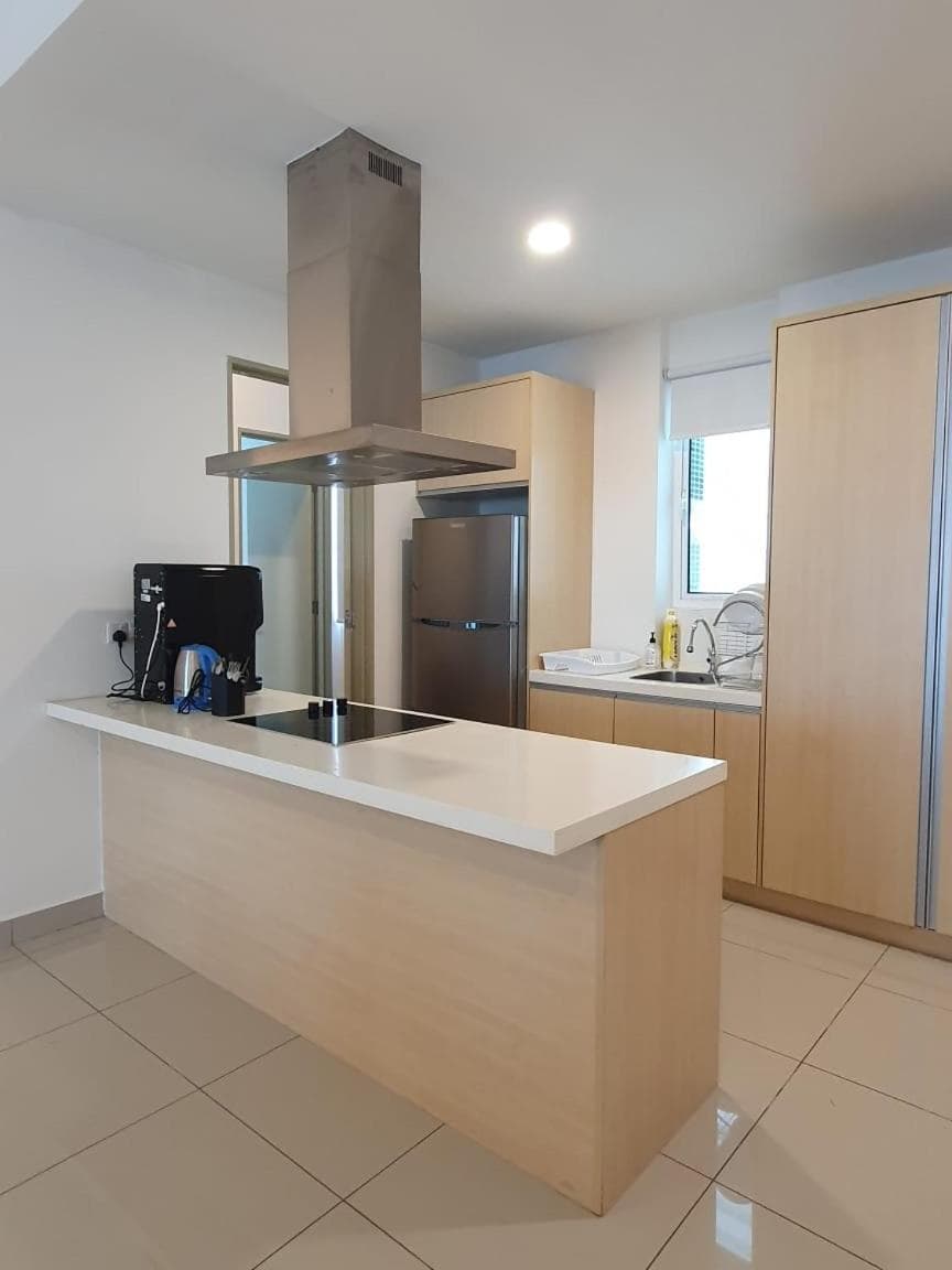 Seaview Condo 10pax #10minQueensbay #15minSpice photo 5