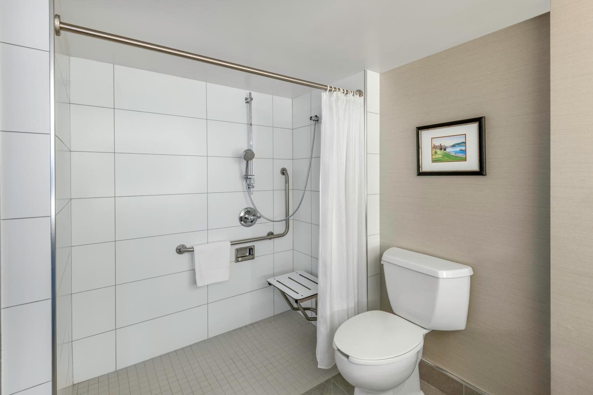Hilton Vancouver Metrotown photo 3