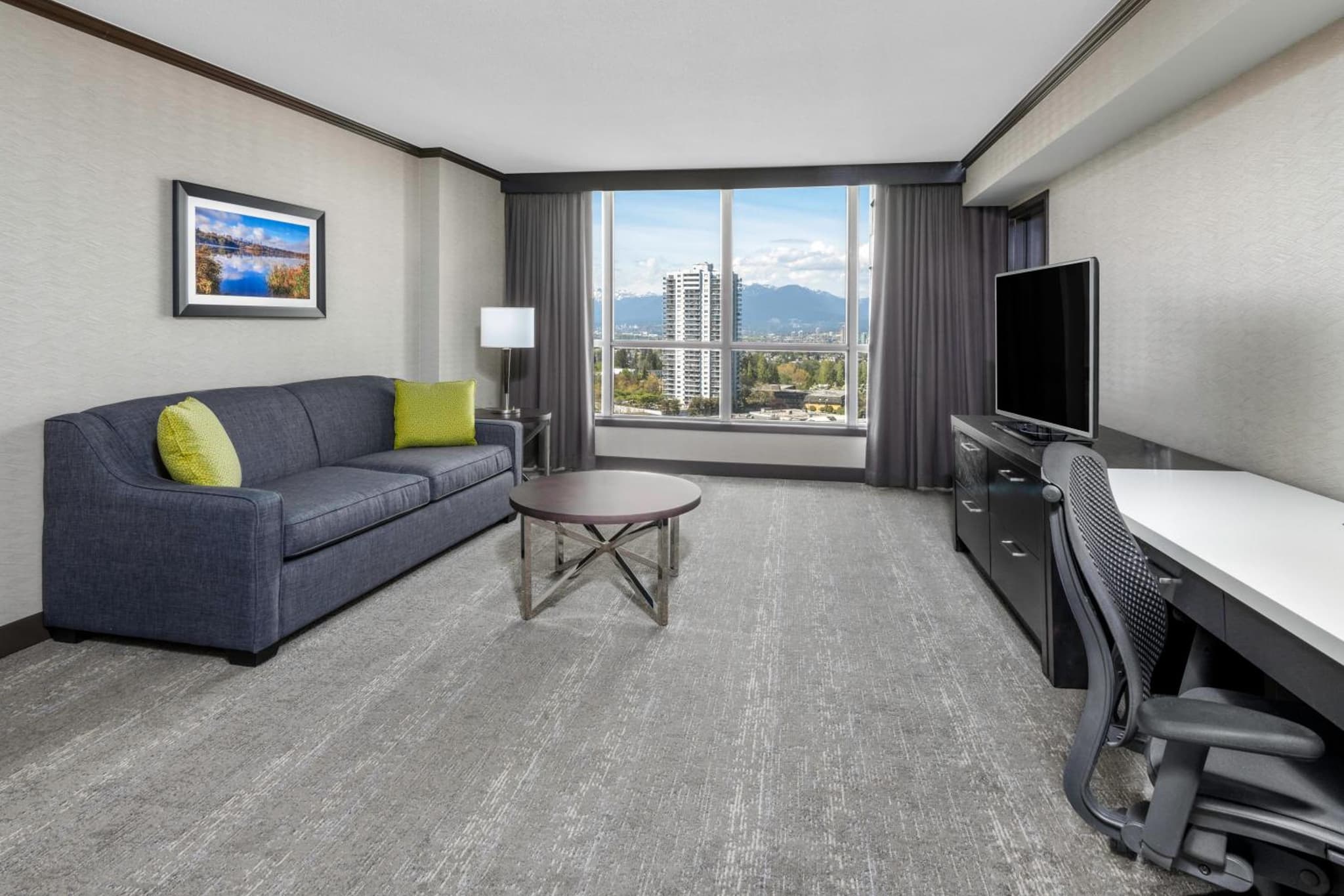 Hilton Vancouver Metrotown photo 9