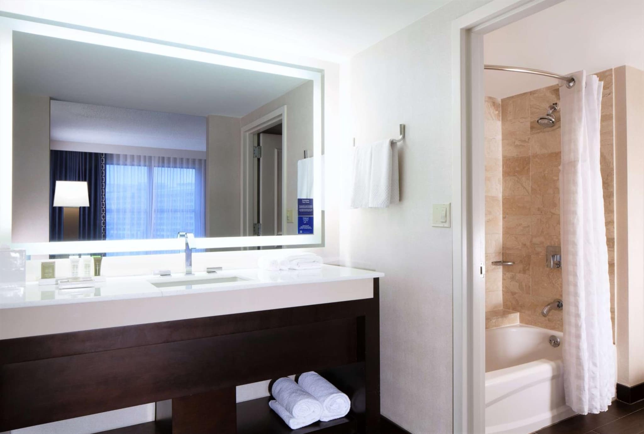 Hilton Alexandria Old Town photo 8