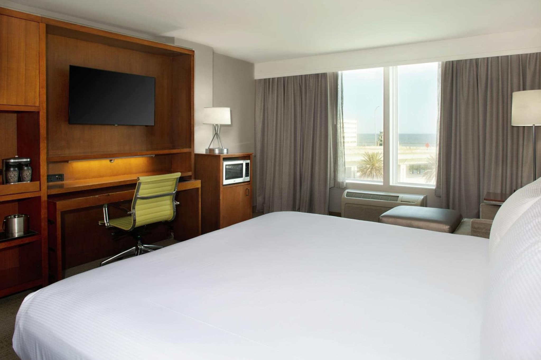 DoubleTree by Hilton Biloxi photo 4